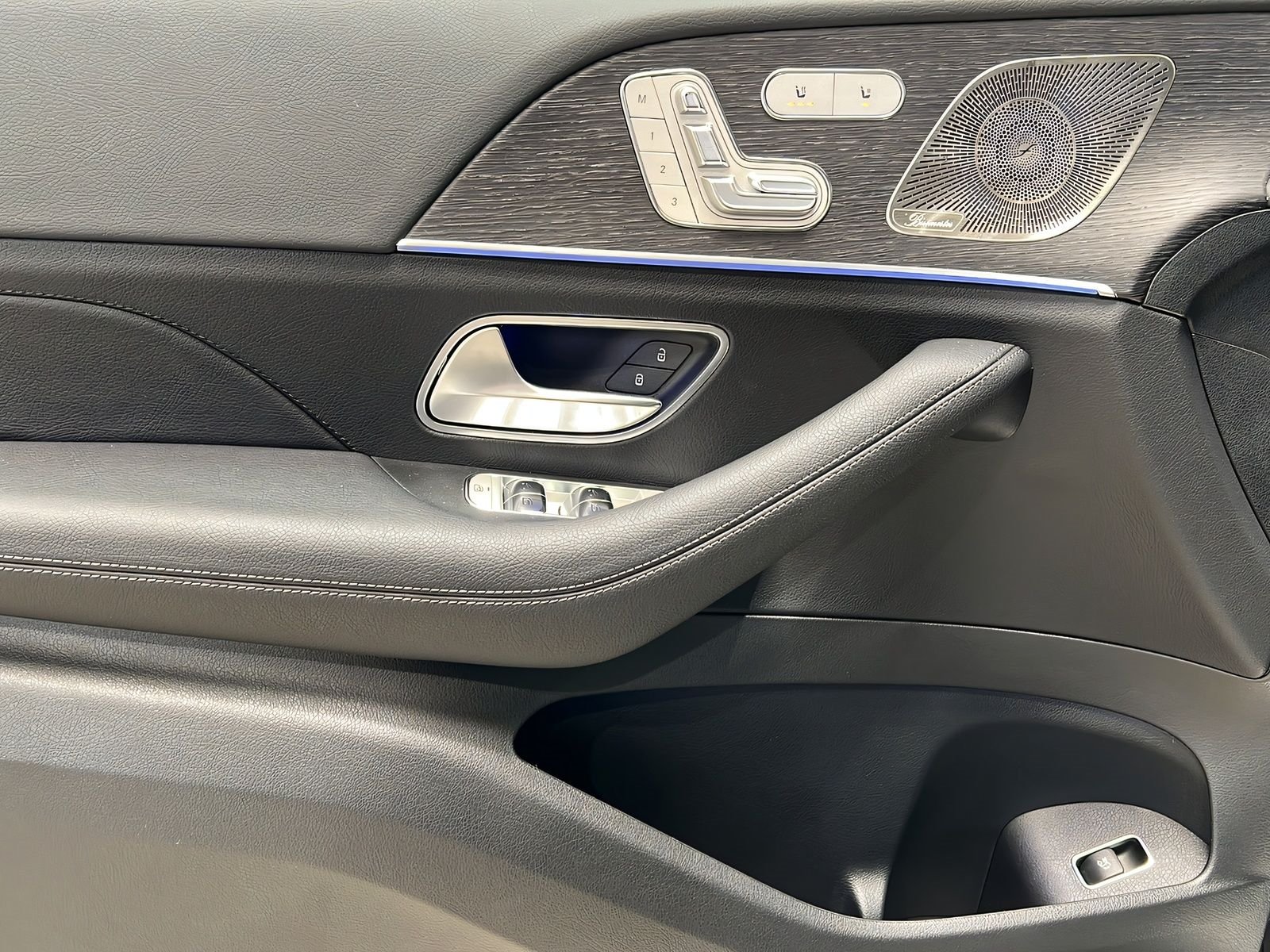 GLE 350 de 4M AMG+DISTR+NIGHT+Burme+TotW+AHK+360 Bild 13