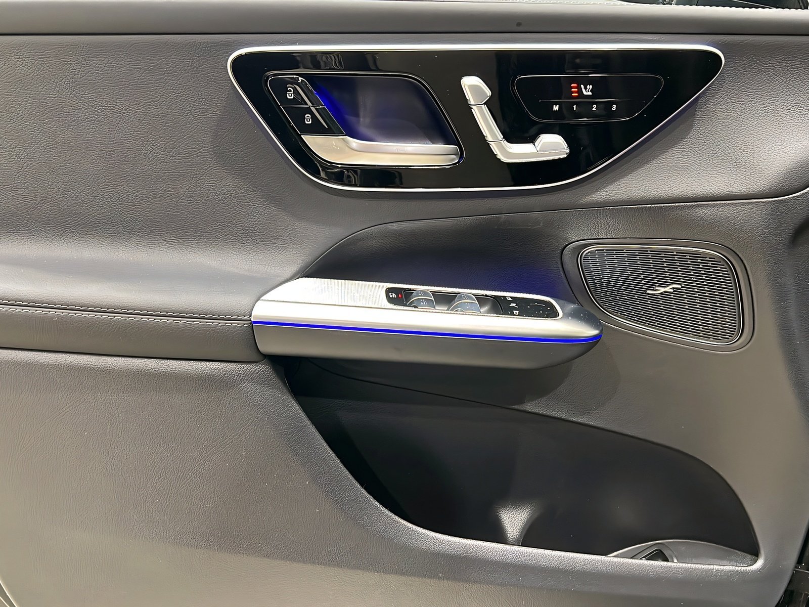 GLC 220 d 4M Coupé AMG+NIGHT+Memo+Pano+AHK+360 Bild 13