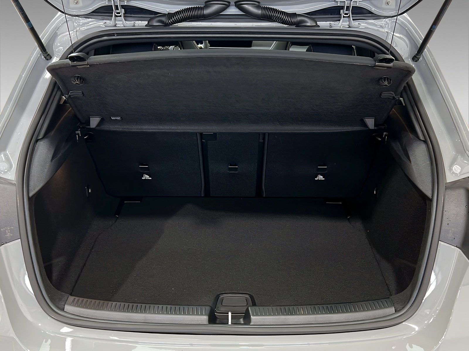 A 250 4M AMG+NIGHT+Kamera+Pano+StHz+TotW+LrHz Bild 6