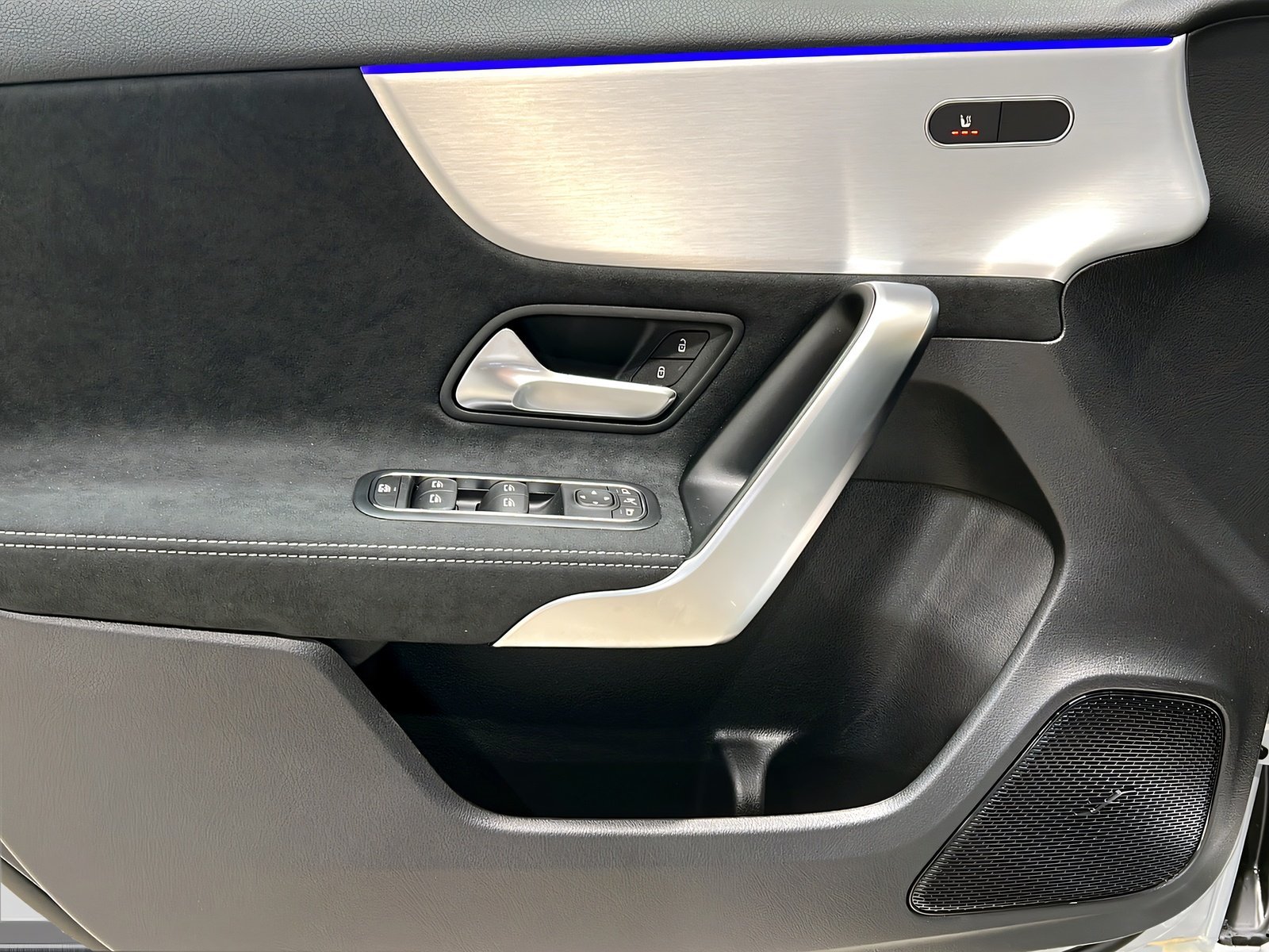 A 250 4M AMG+NIGHT+Kamera+Pano+StHz+TotW+LrHz Bild 13