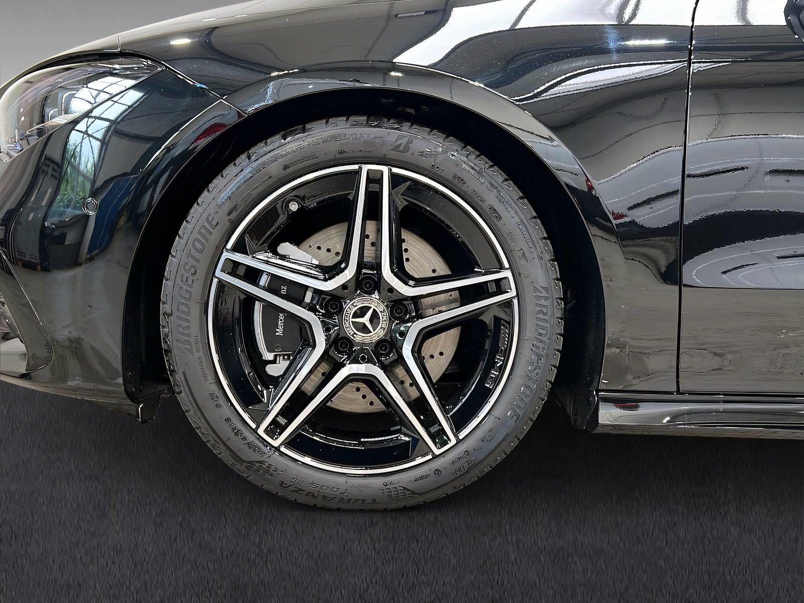 CLA 200 Coupé AMG+NIGHT+Ambiente+TotW+LrHz+360° Bild 7