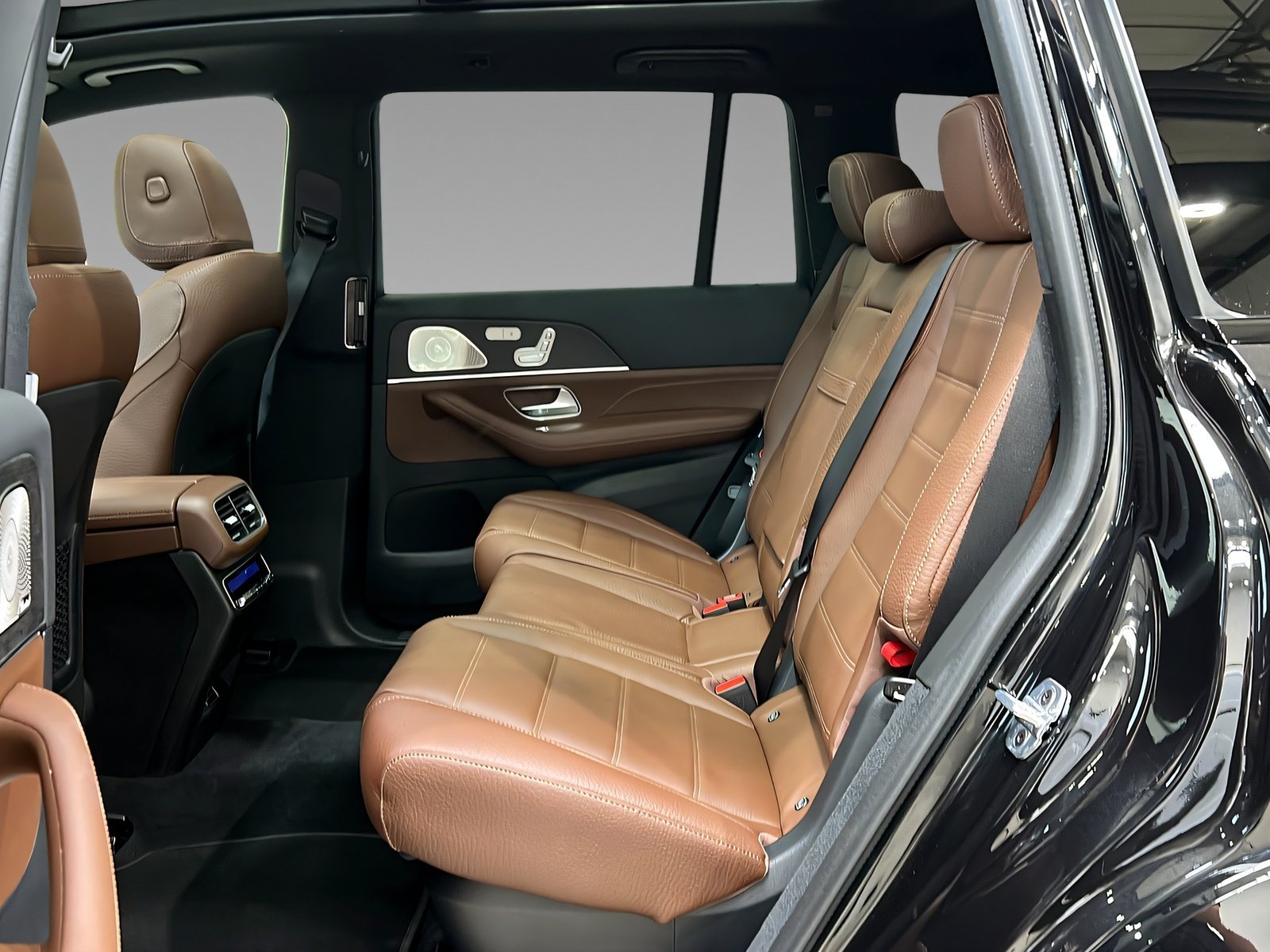 GLS 450 d 4M AMG+DISTR+NIGHT+Burme+StHz+AHK+360° Bild 9