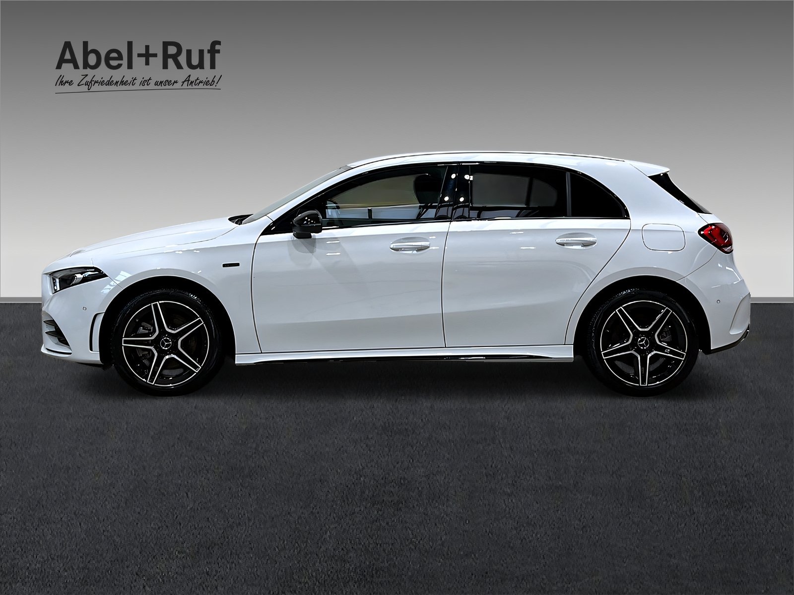 A 250 e AMG+LED+NIGHT+Kamera+Ambiente+CarPlay Bild 4