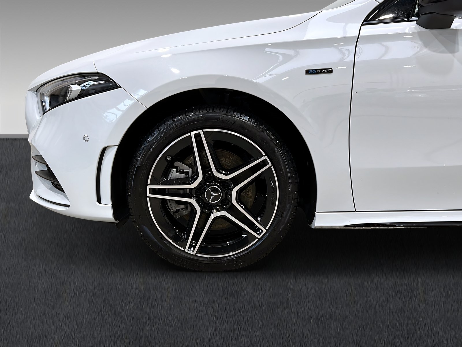 A 250 e AMG+LED+NIGHT+Kamera+Ambiente+CarPlay Bild 7