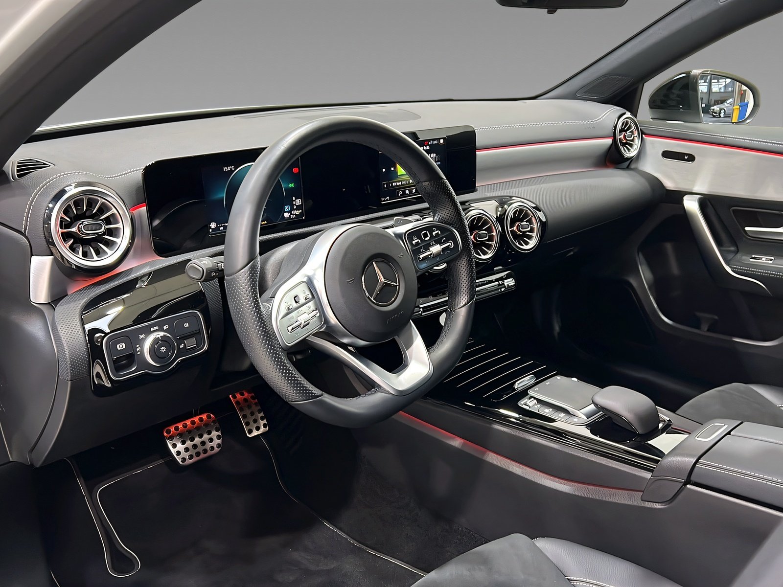 A 250 e AMG+LED+NIGHT+Kamera+Ambiente+CarPlay Bild 10
