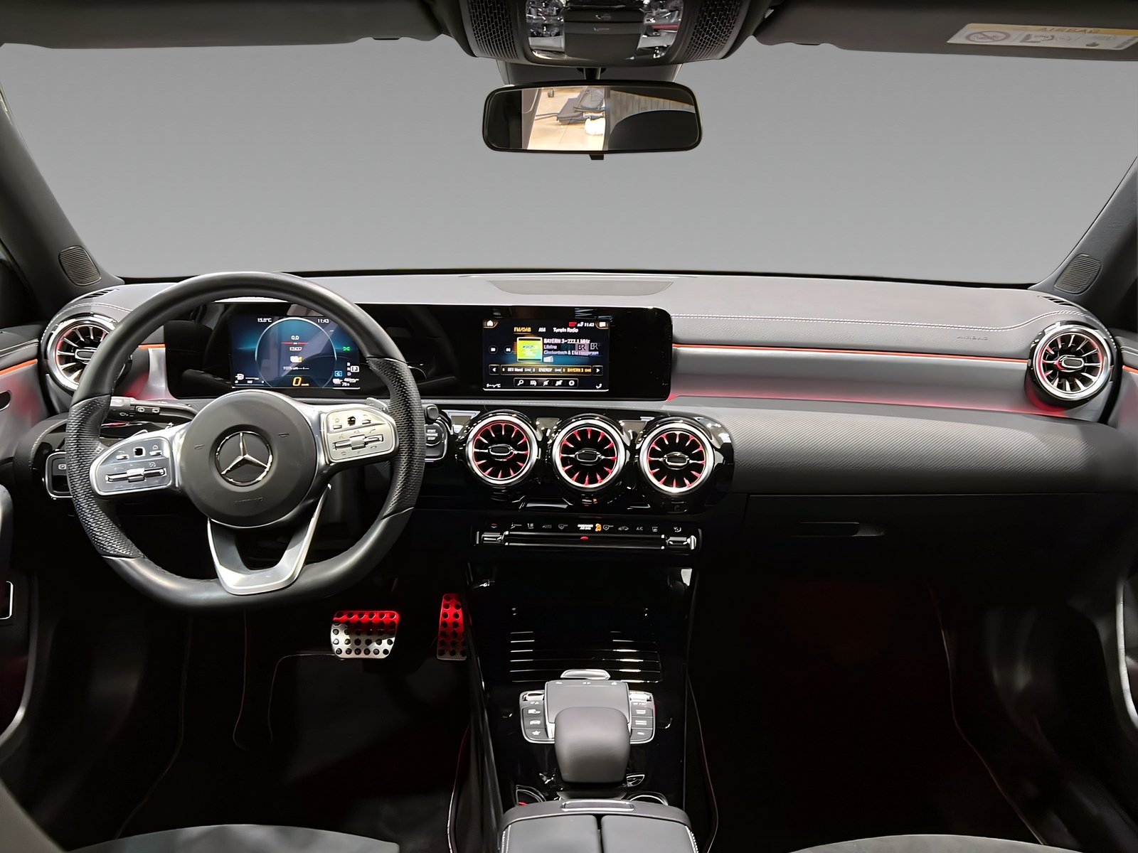 A 250 e AMG+LED+NIGHT+Kamera+Ambiente+CarPlay Bild 11