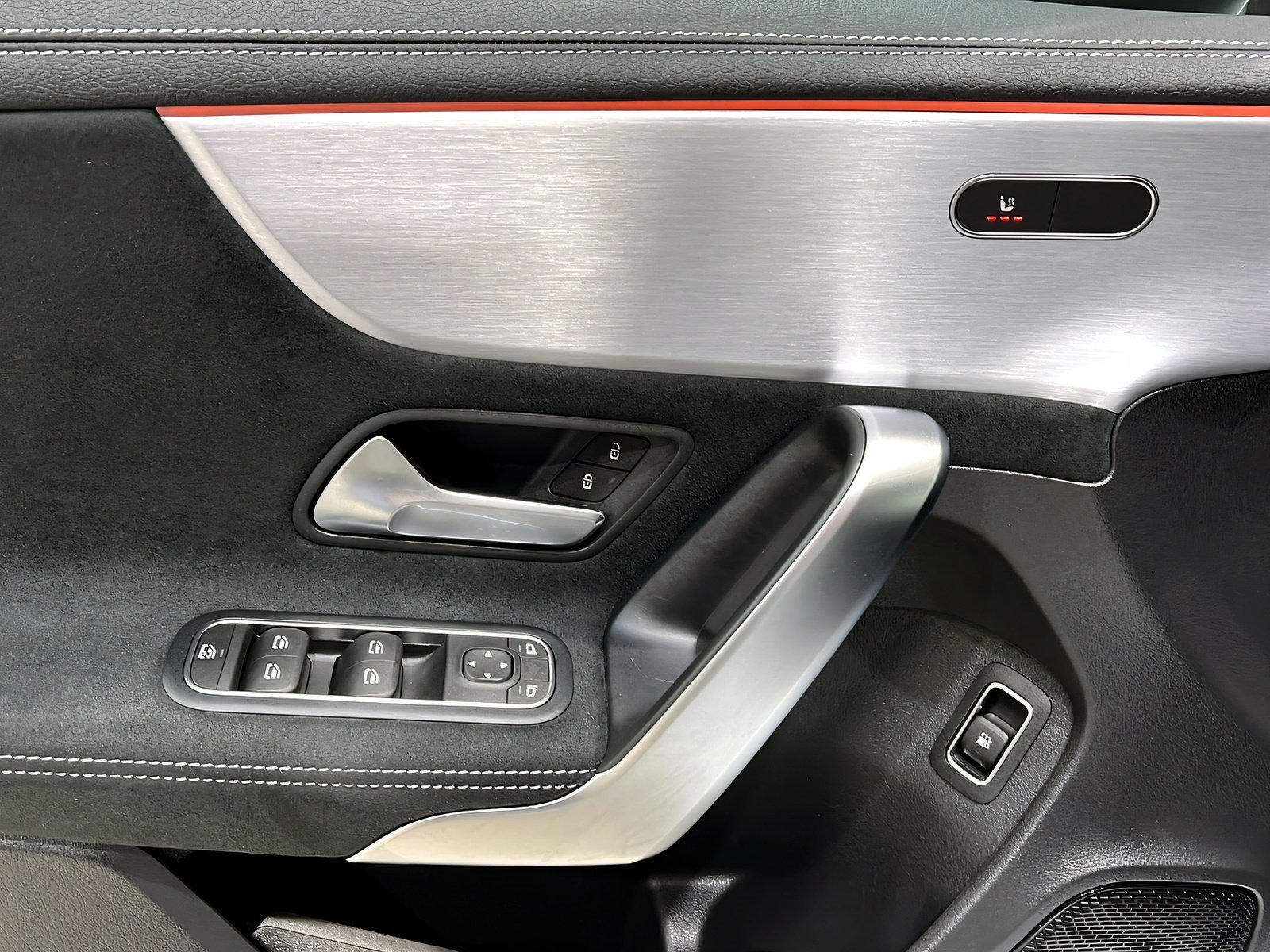 A 250 e AMG+LED+NIGHT+Kamera+Ambiente+CarPlay Bild 14