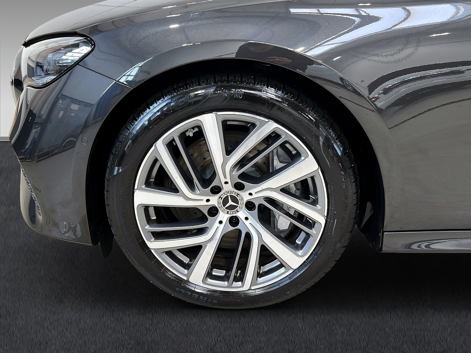 E 450 d 4M AVANTGARDE+DISTR+Superscreen+Memo+360 Bild 6