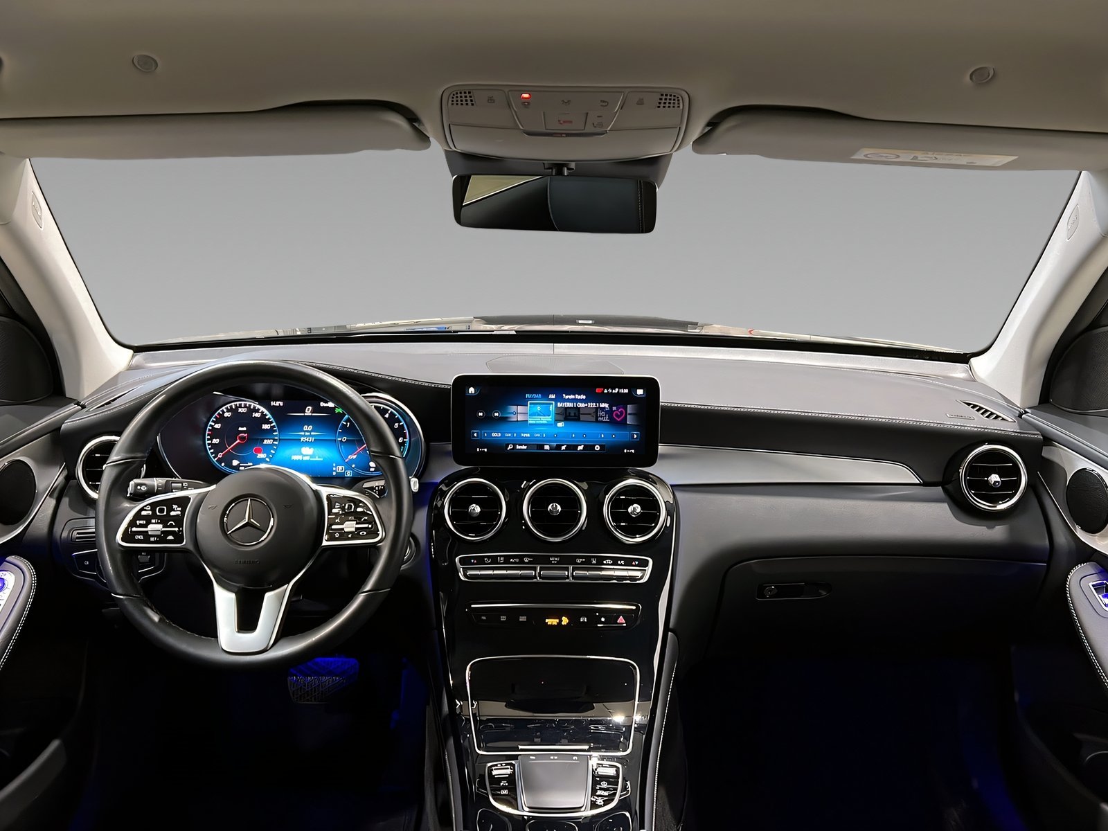 GLC 300de 4M CHROM+LED+DISTR+Ambi+Kamera+TotW Bild 11