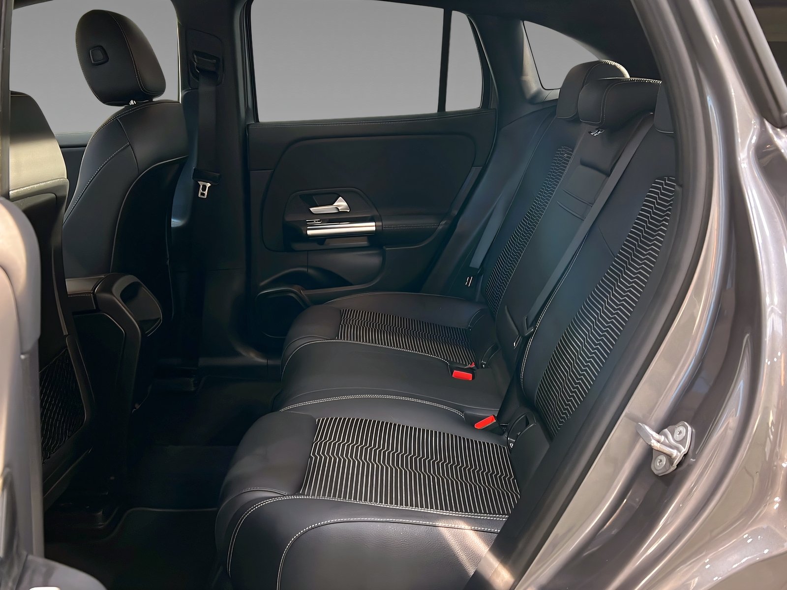 EQA 250 PROGRESSIVE+NIGHT+LED+Kamera+Ambi+TotW Bild 10