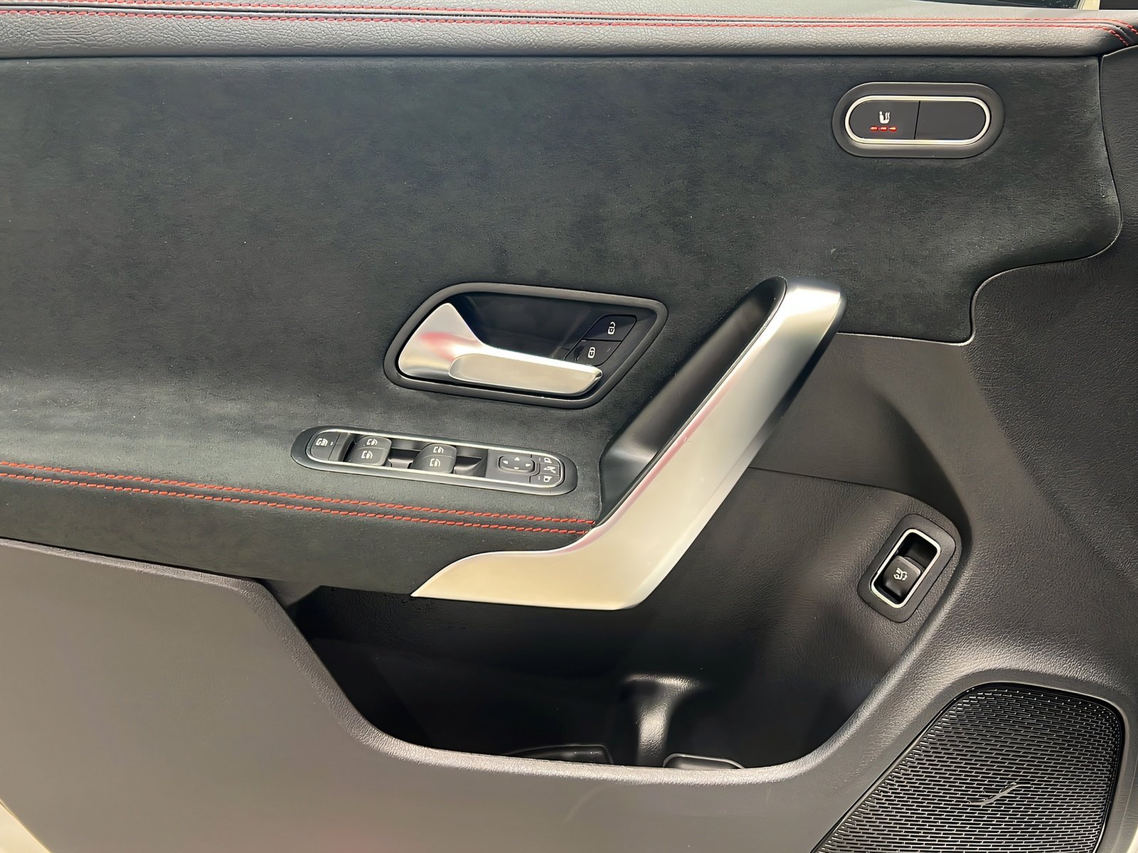 CLA 200 SB AMG+DISTRO+Panorama+Ambiente+DAB Bild 13