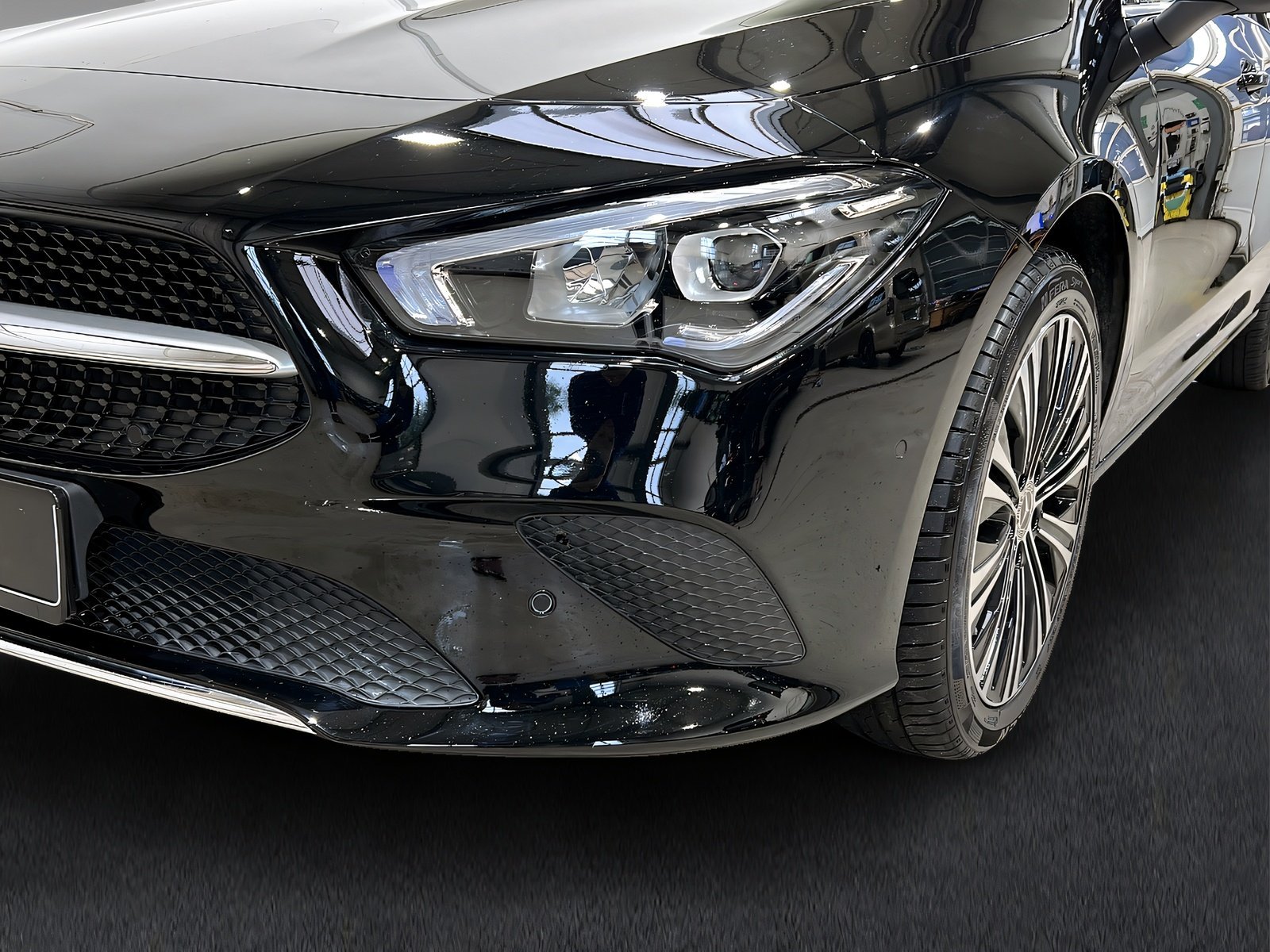 CLA 250 e Coupé PROGRESSIVE+LED+CarPlay+PDC+DAB Bild 3