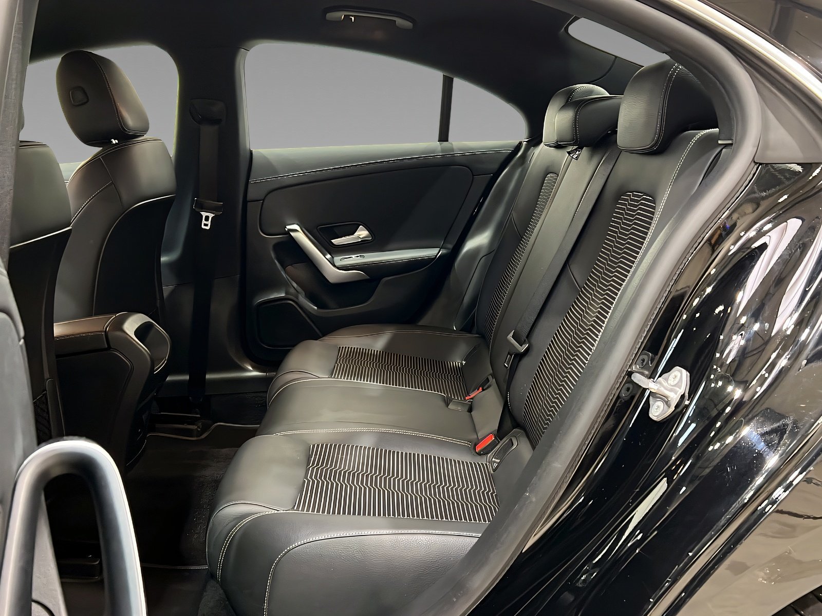 CLA 250 e Coupé PROGRESSIVE+LED+CarPlay+PDC+DAB Bild 10