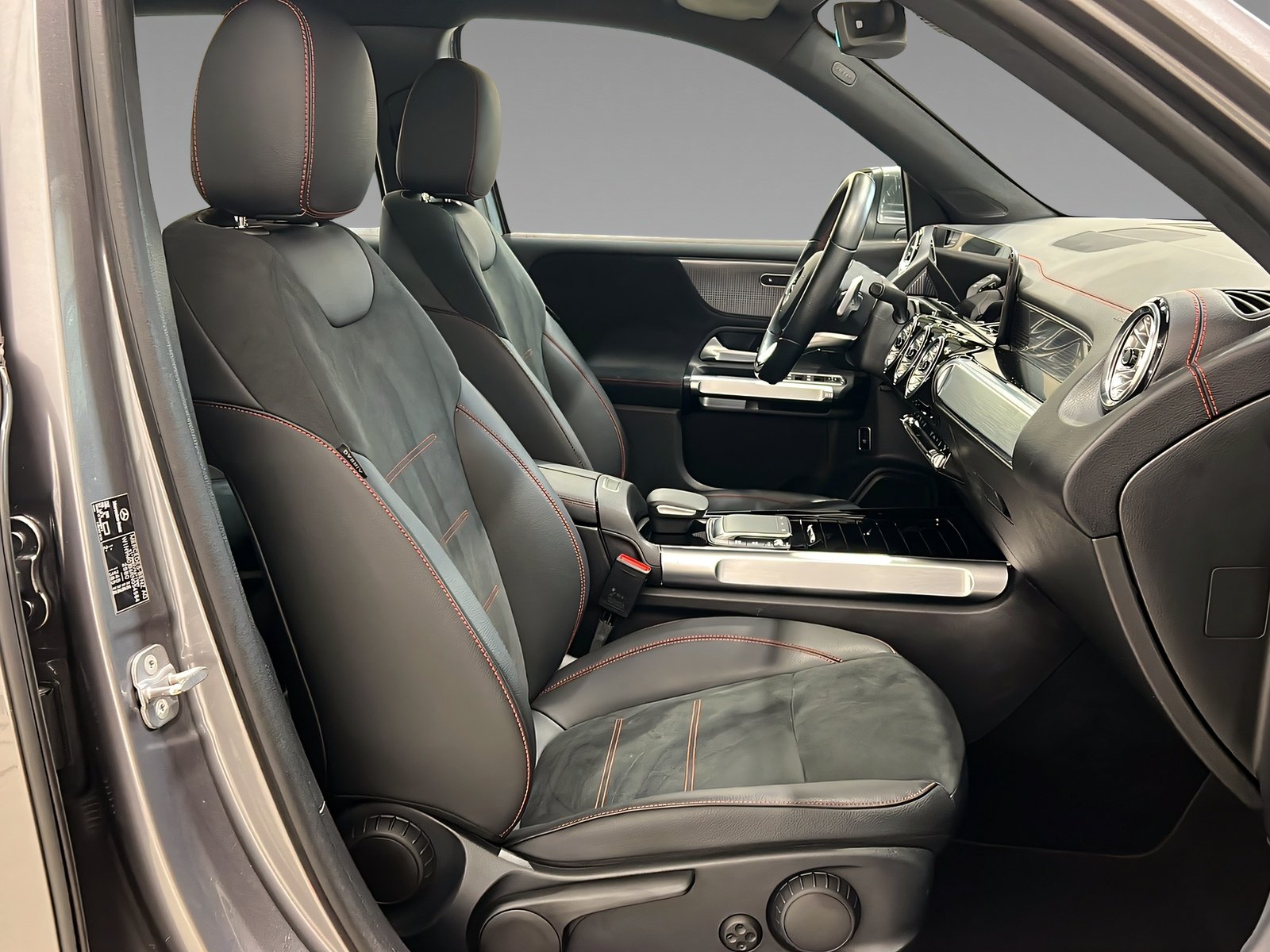 EQB 300 4M AMG+LED+Easy-Pack+Kamera+CarPlay+DAB Bild 12