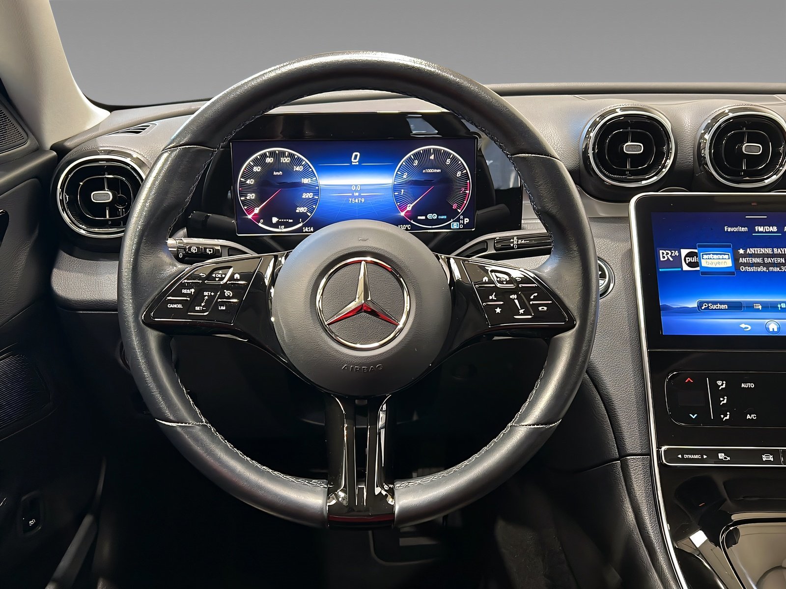 C 200 T-Modell LED+MBUX+Kamera+CarPlay+Ambi+TotW Bild 14