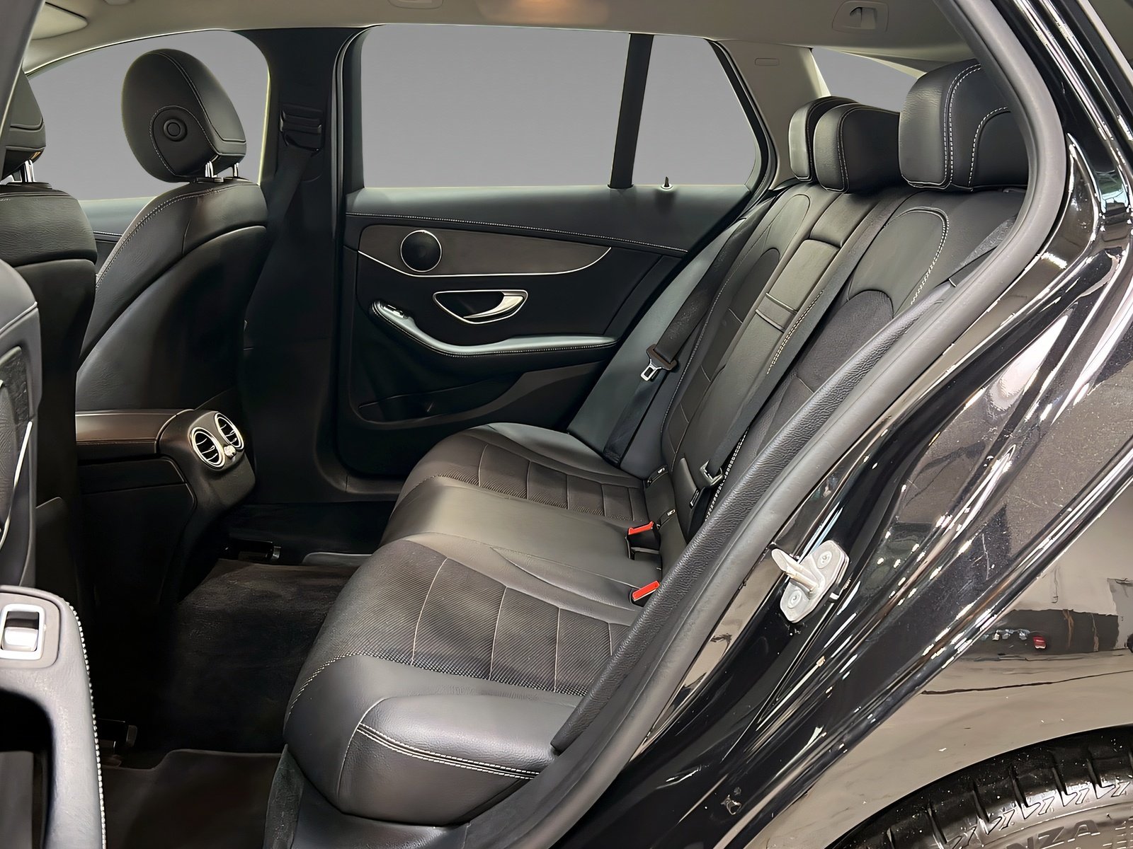 C 300 d T AMG+LED+Kamera+CarPlay+Ambiente+TotW Bild 10