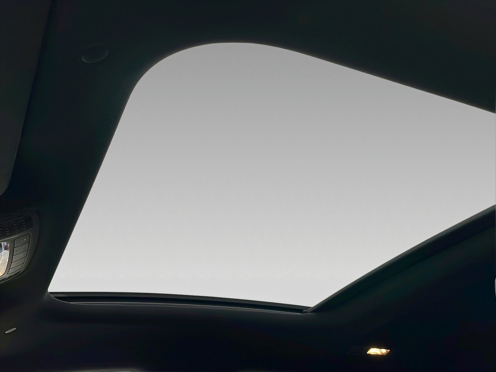 A 250 e AMG+MULTI+Ambiente+Pano+CarPlay+TotW+360 Bild 14