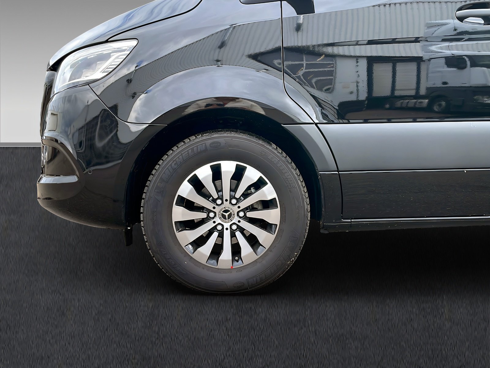 Sprinter 317 Tourer L2H2 LED+DISTRO+TotW+360+AHK Bild 4