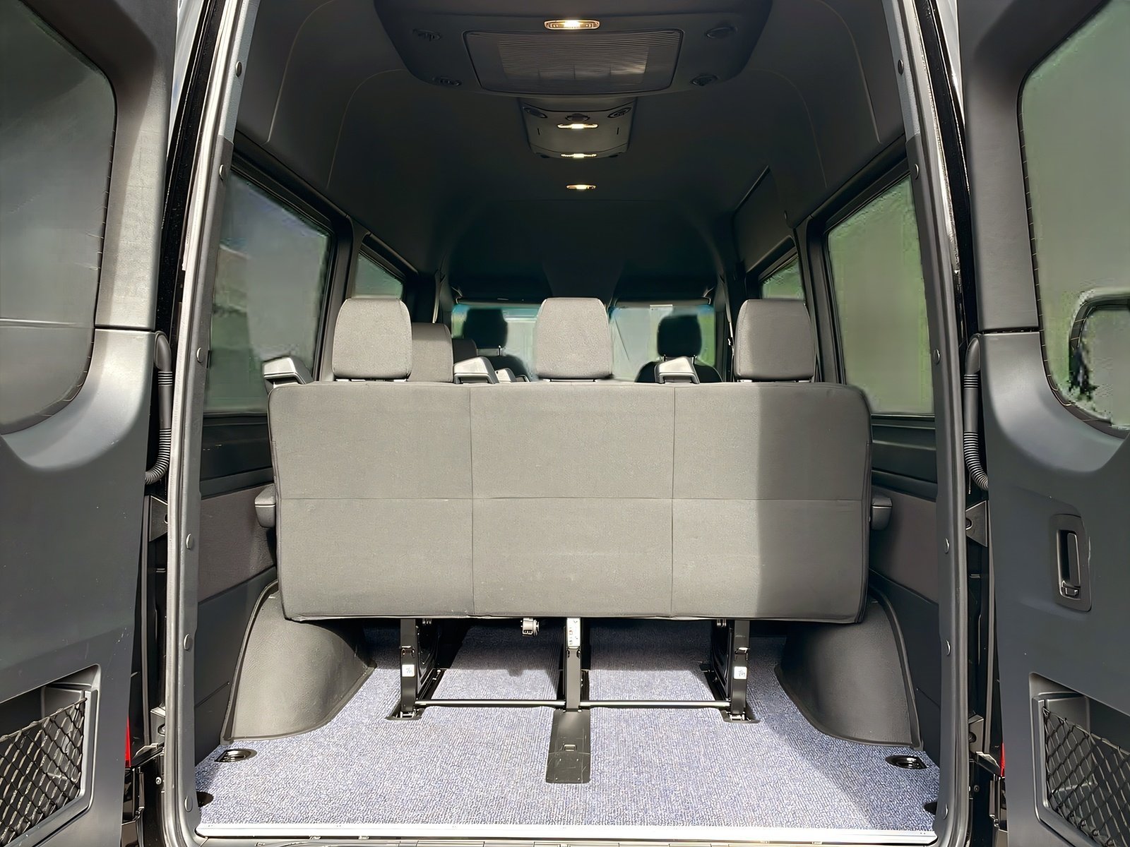 Sprinter 317 Tourer L2H2 LED+DISTRO+TotW+360+AHK Bild 15