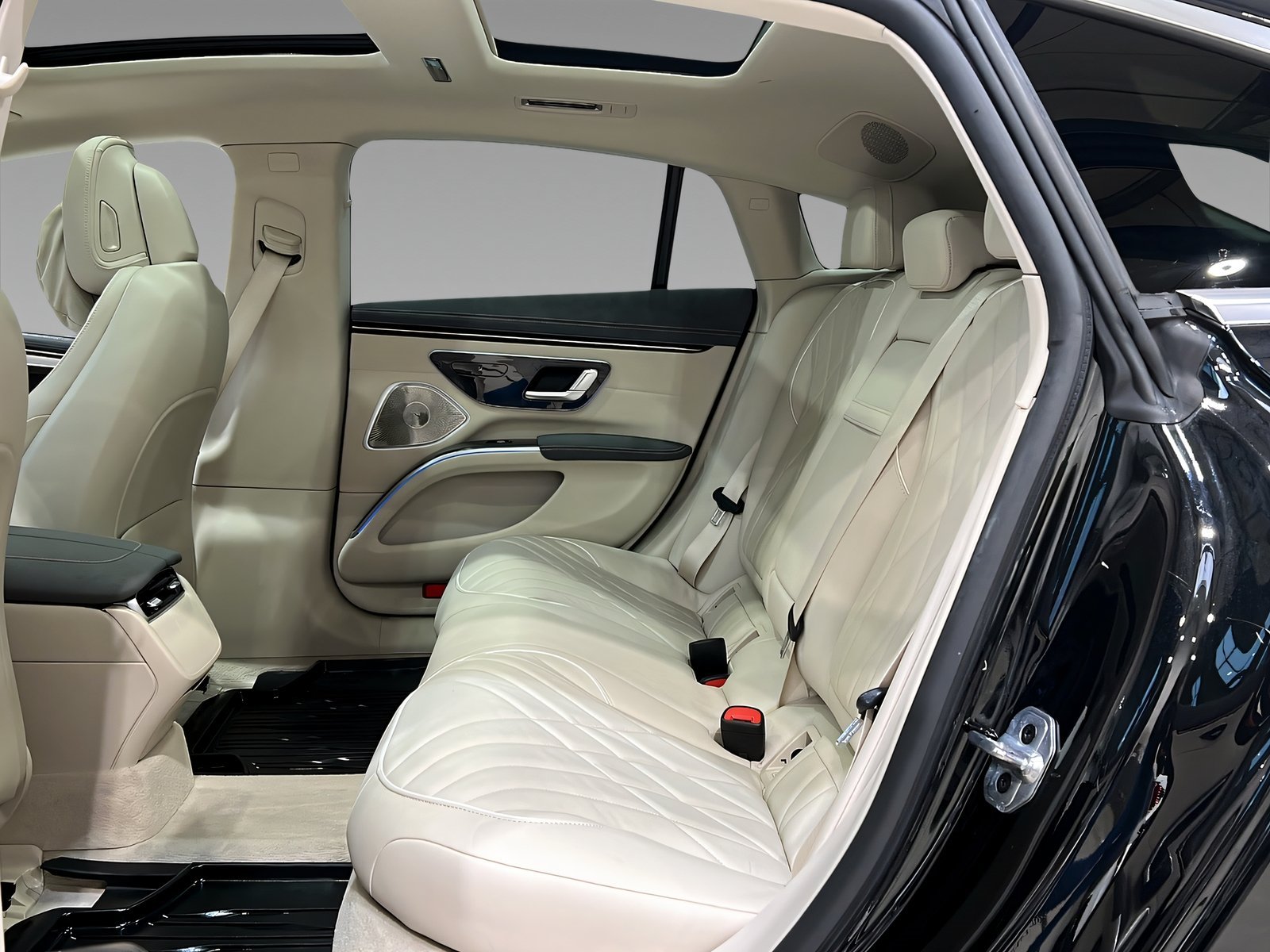 EQS 450+ AMG+MBUX+DIGITAL-LIGHT+DISTRO+Pano+360° Bild 10