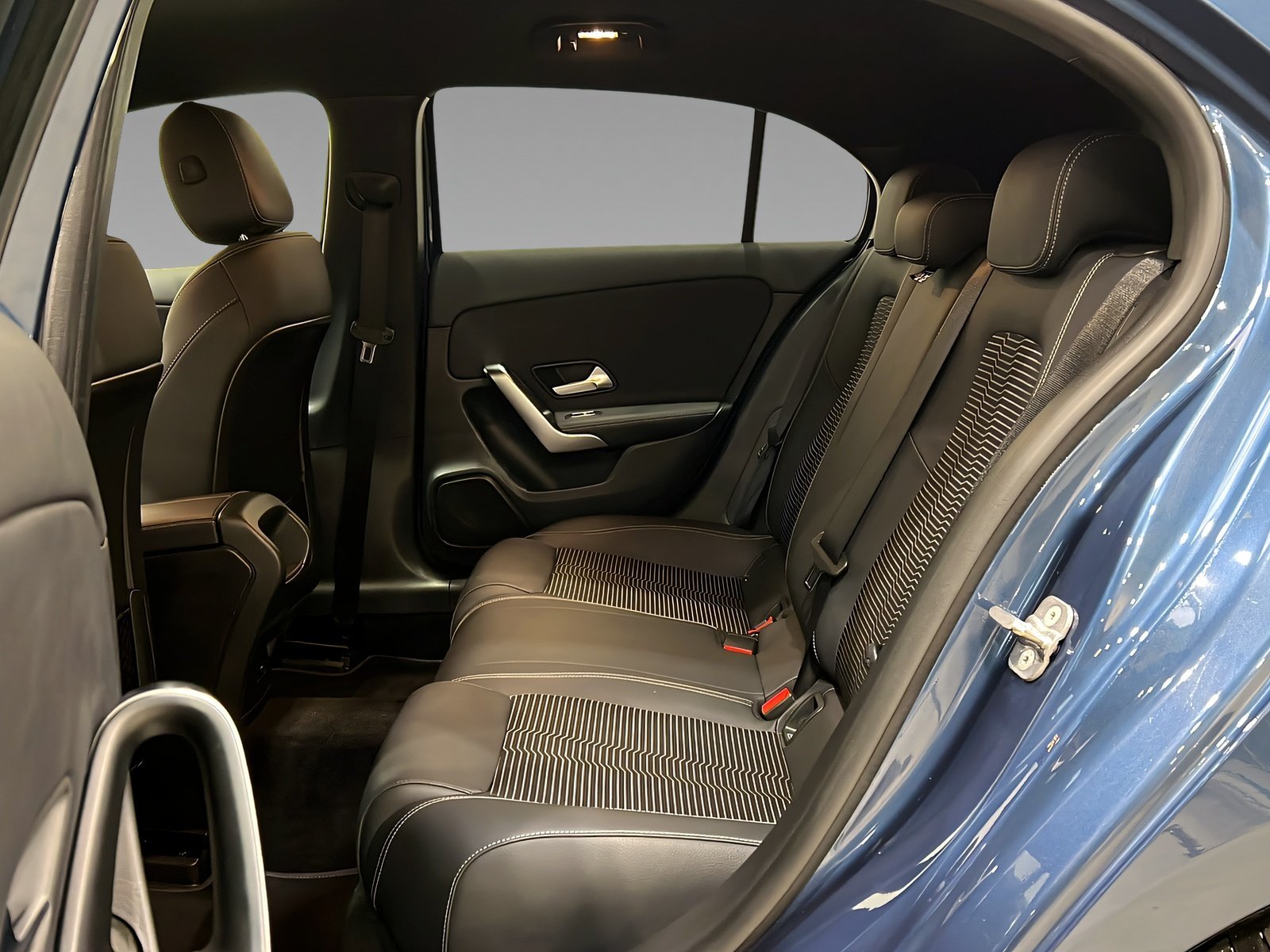 A 250 e PROGRESSIVE+MULTI+NIGHT+Kam+CarPlay+TotW Bild 10