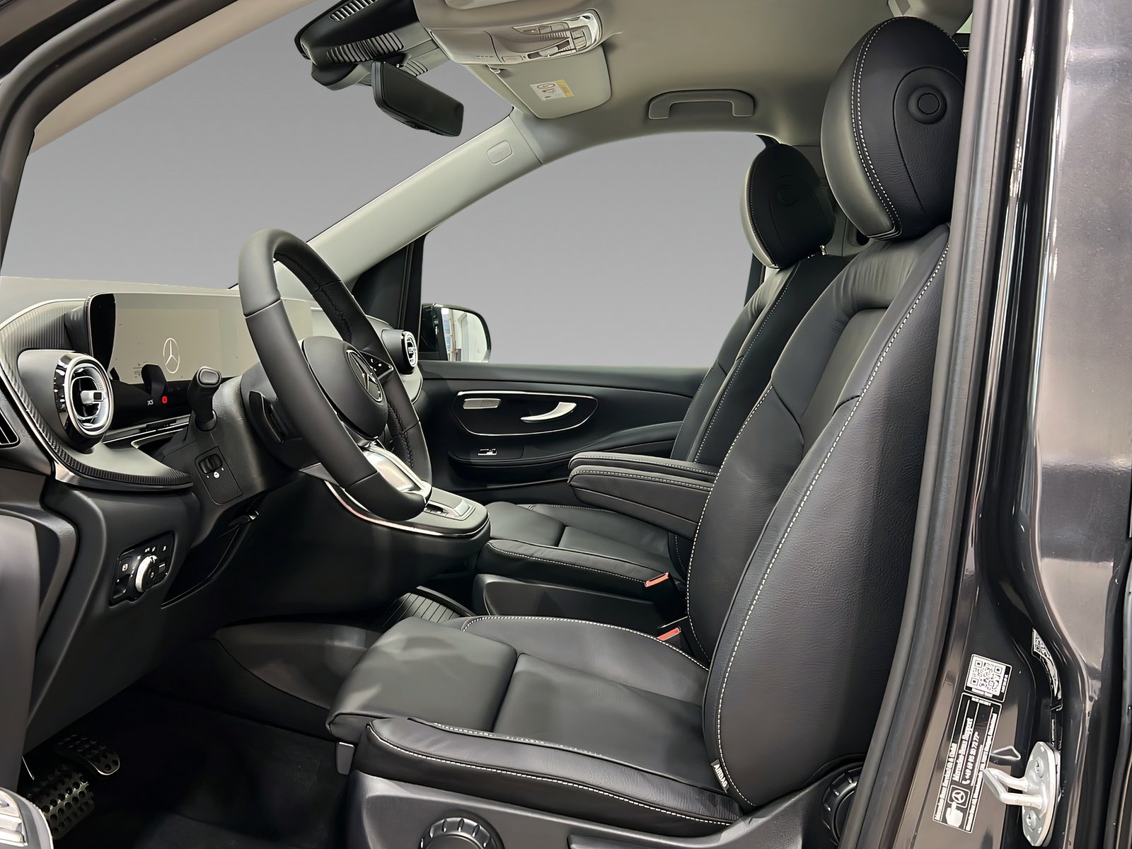 V 300 d AVANT AMG lang-Airm-Pano-360°-Burm-AHK Bild 8