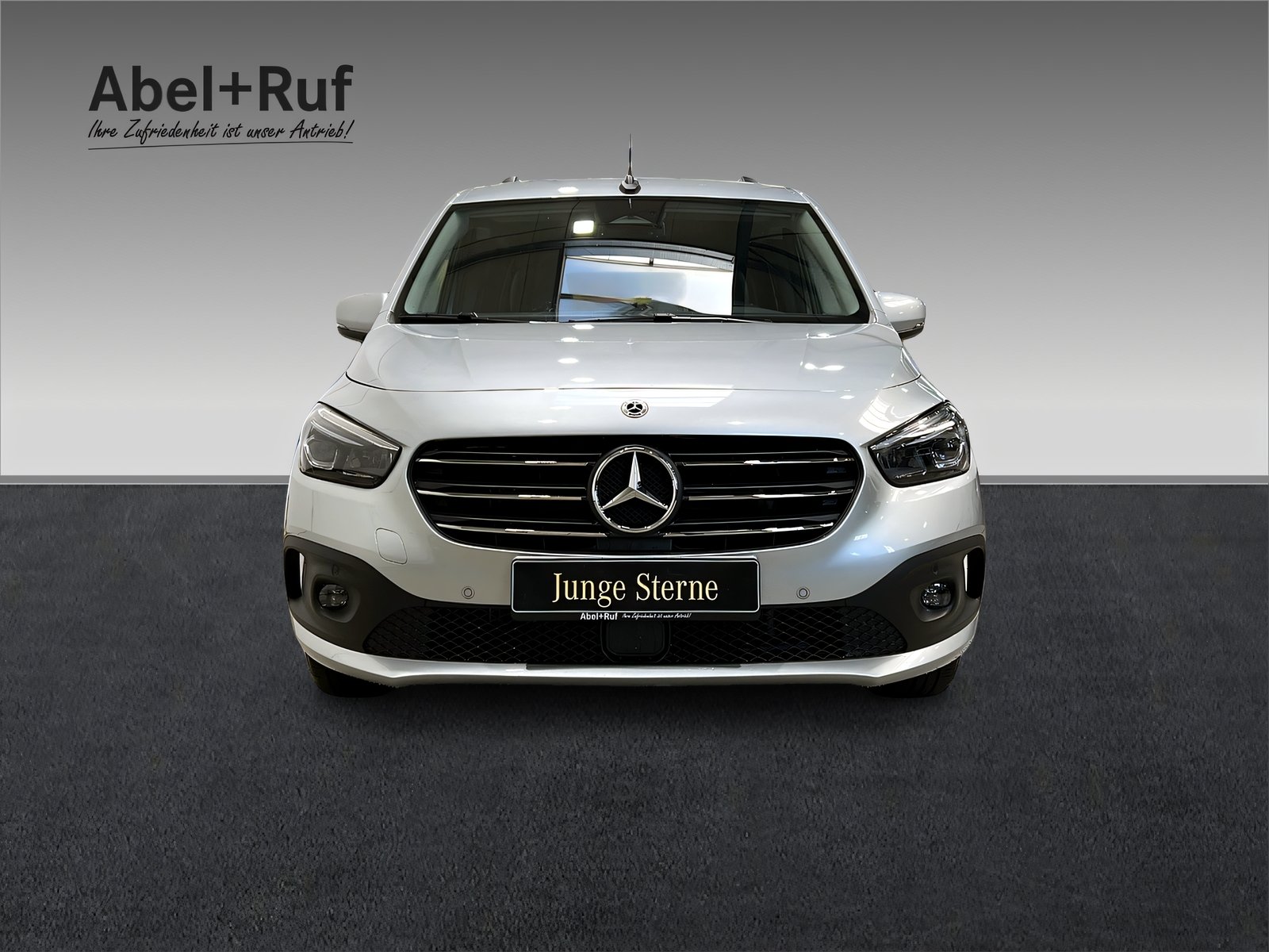 T 180d PROGRESSIVE Standard LED+TotW+Ambi+AHK Bild 3