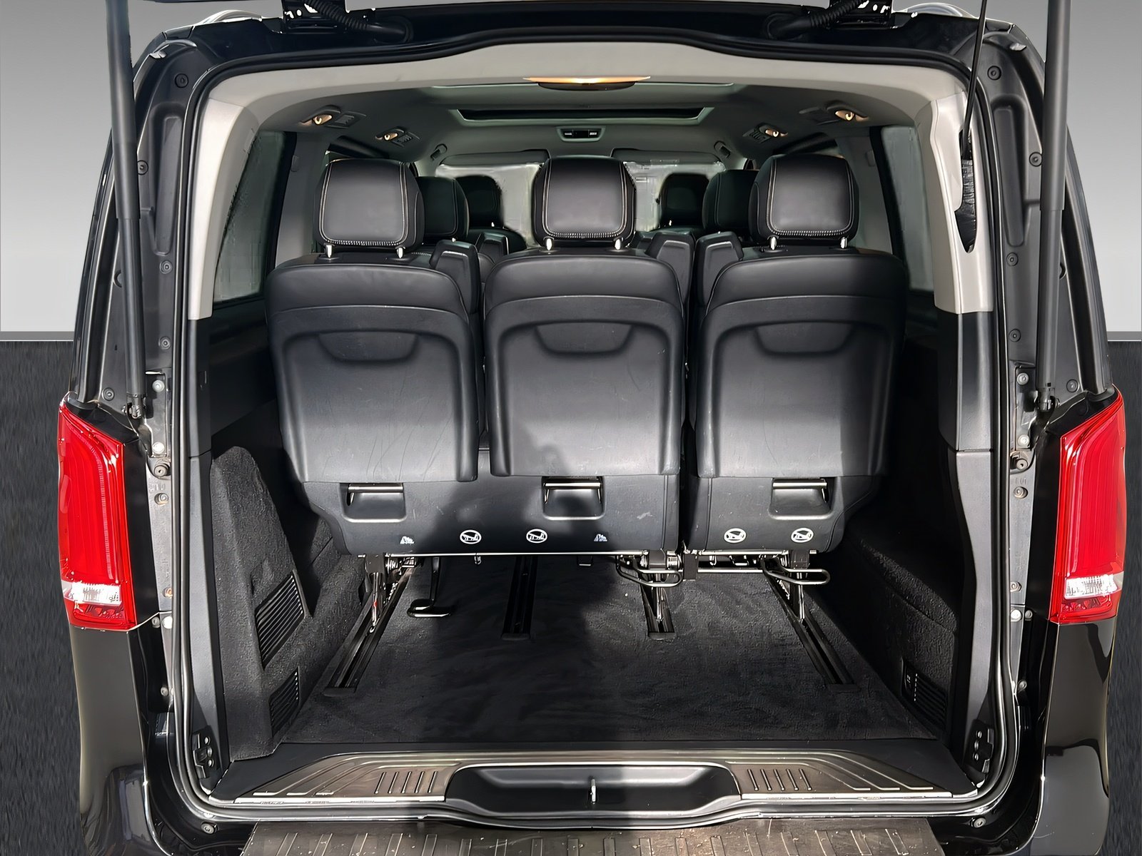 V 250d lang AVANTGAR+EDITION+DISTR+Burm+TotW+360 Bild 8