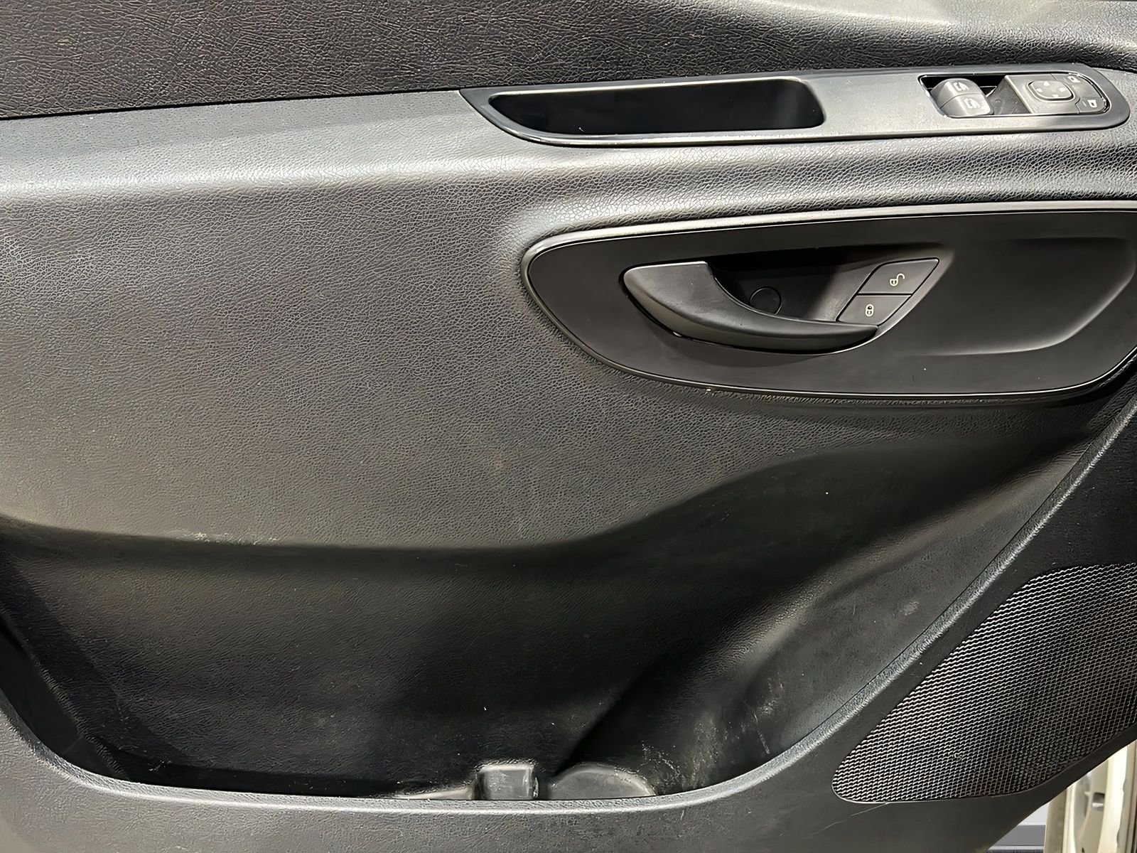 Sprinter 311 CDI Kasten L2H2 DAB+AHK Bild 14