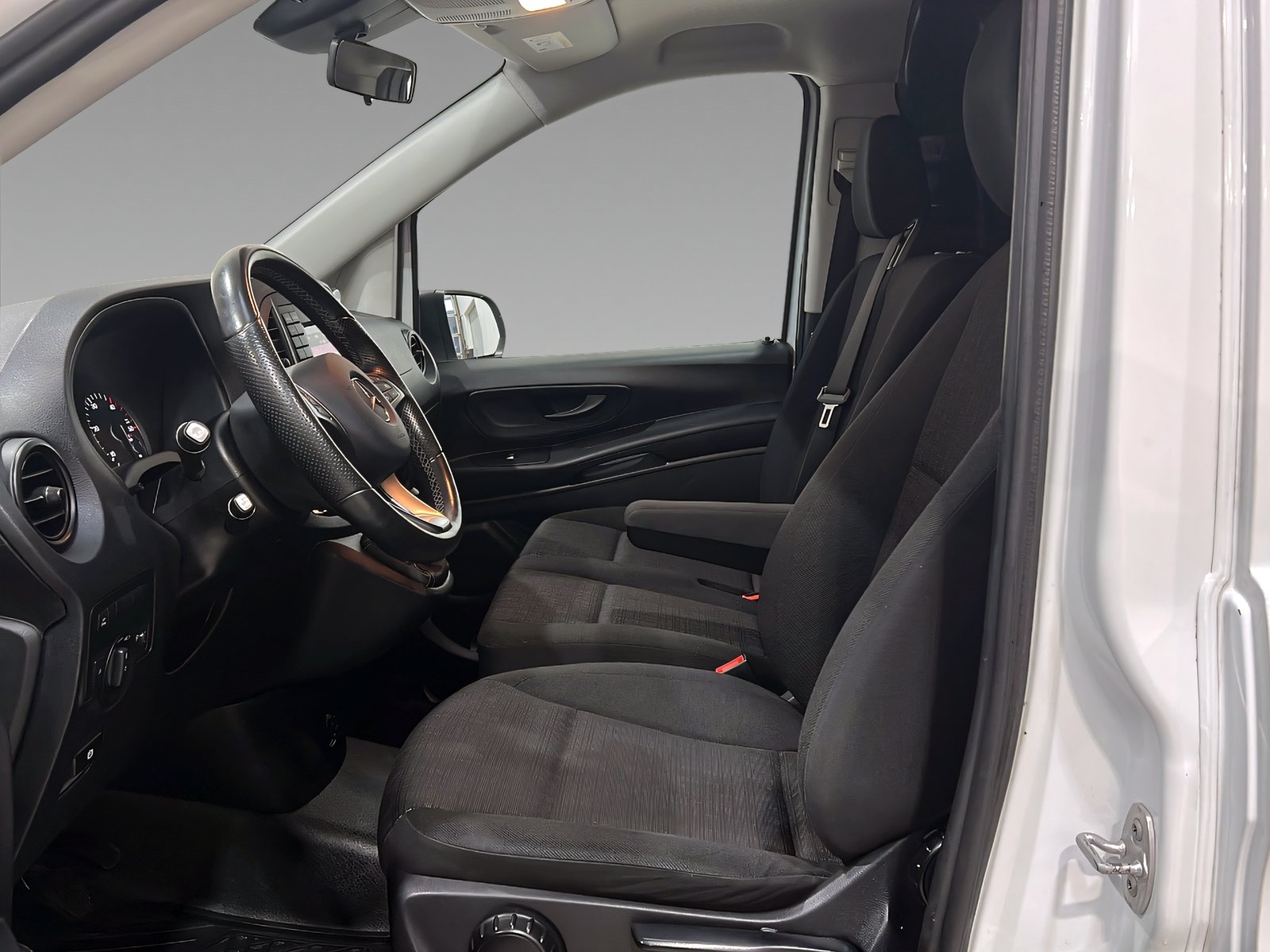 Vito 116 CDI lang Tempo+Klima - nur Händler/Exp. Bild 15