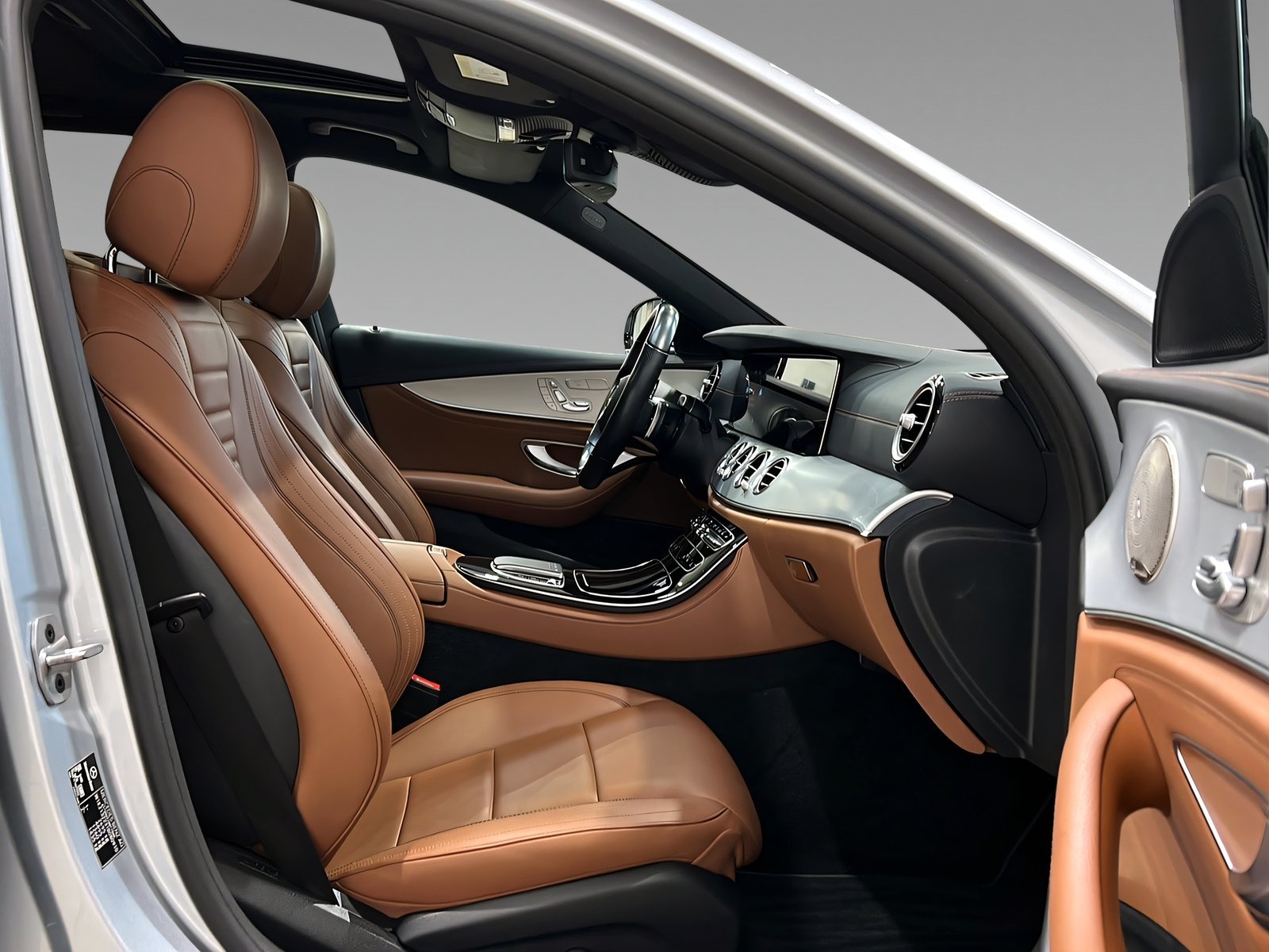 E 400 d T 4M AMG+DISTR+Burme+Ambi+StHz+AHK+360° Bild 12