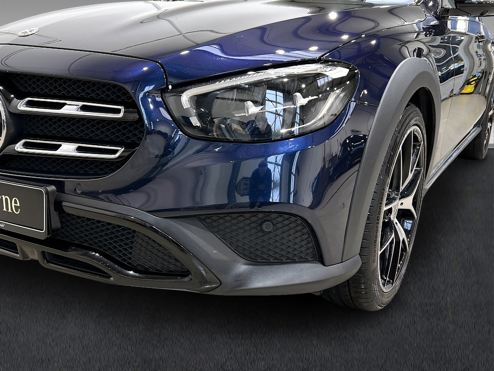 E 400 d 4M All-Terrain AVANTG+DIST+AHK+AMG-Felge Bild 3