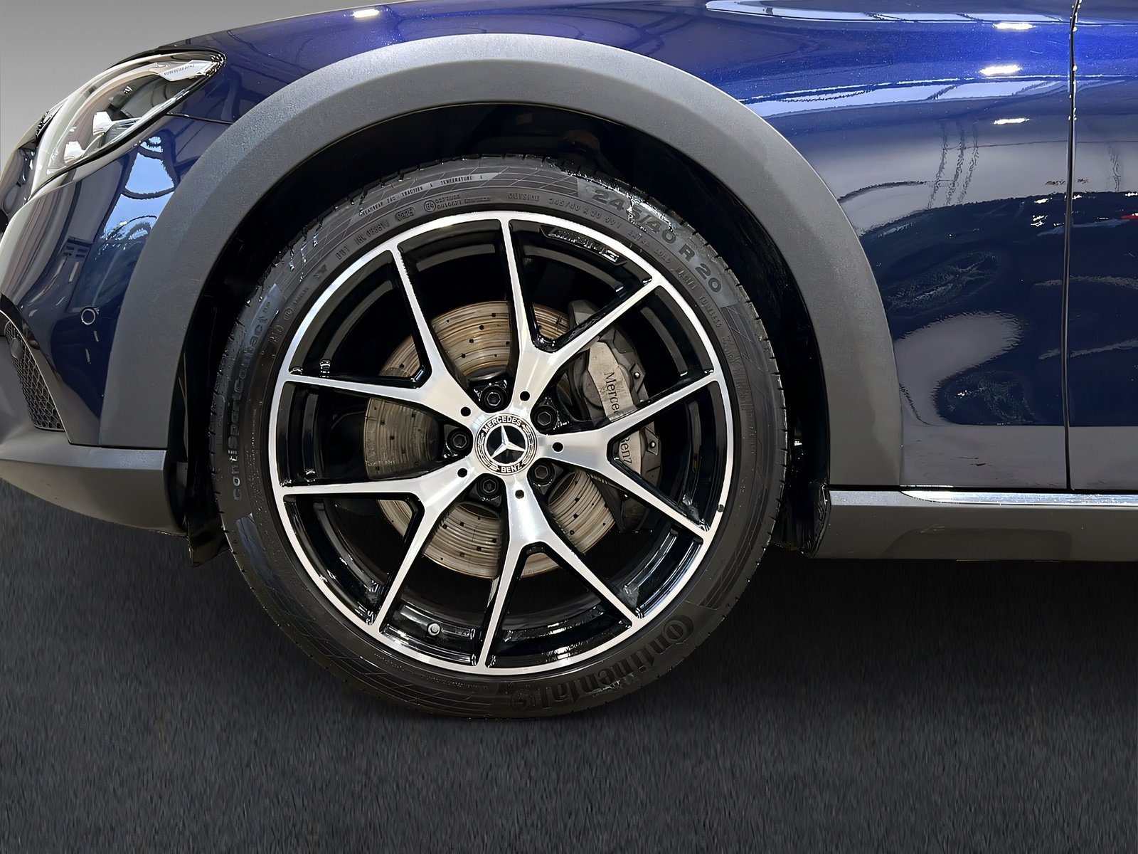 E 400 d 4M All-Terrain AVANTG+DIST+AHK+AMG-Felge Bild 4