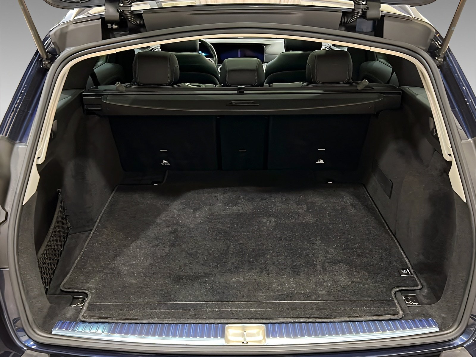 E 400 d 4M All-Terrain AVANTG+DIST+AHK+AMG-Felge Bild 8