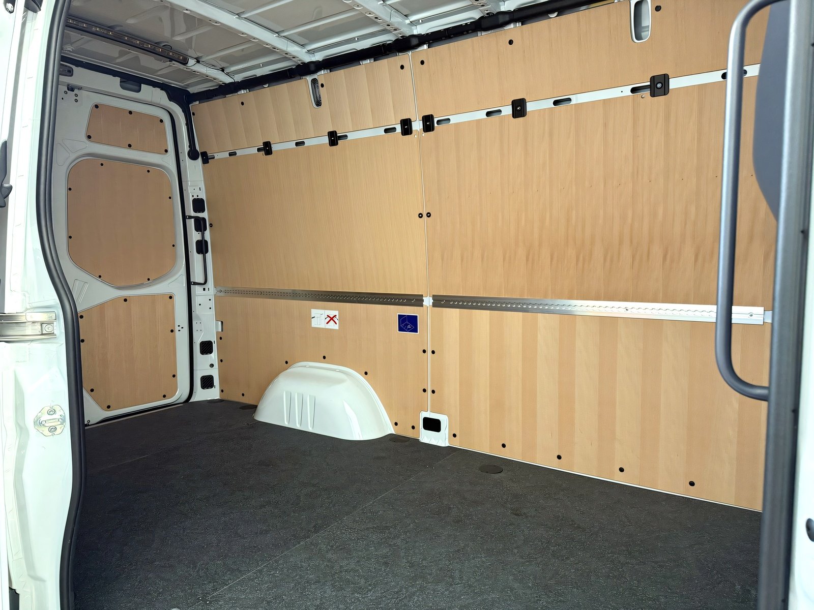 Sprinter SELECT 317 L2H2 LED+Kam+SchwingS+AHK3,5 Bild 12