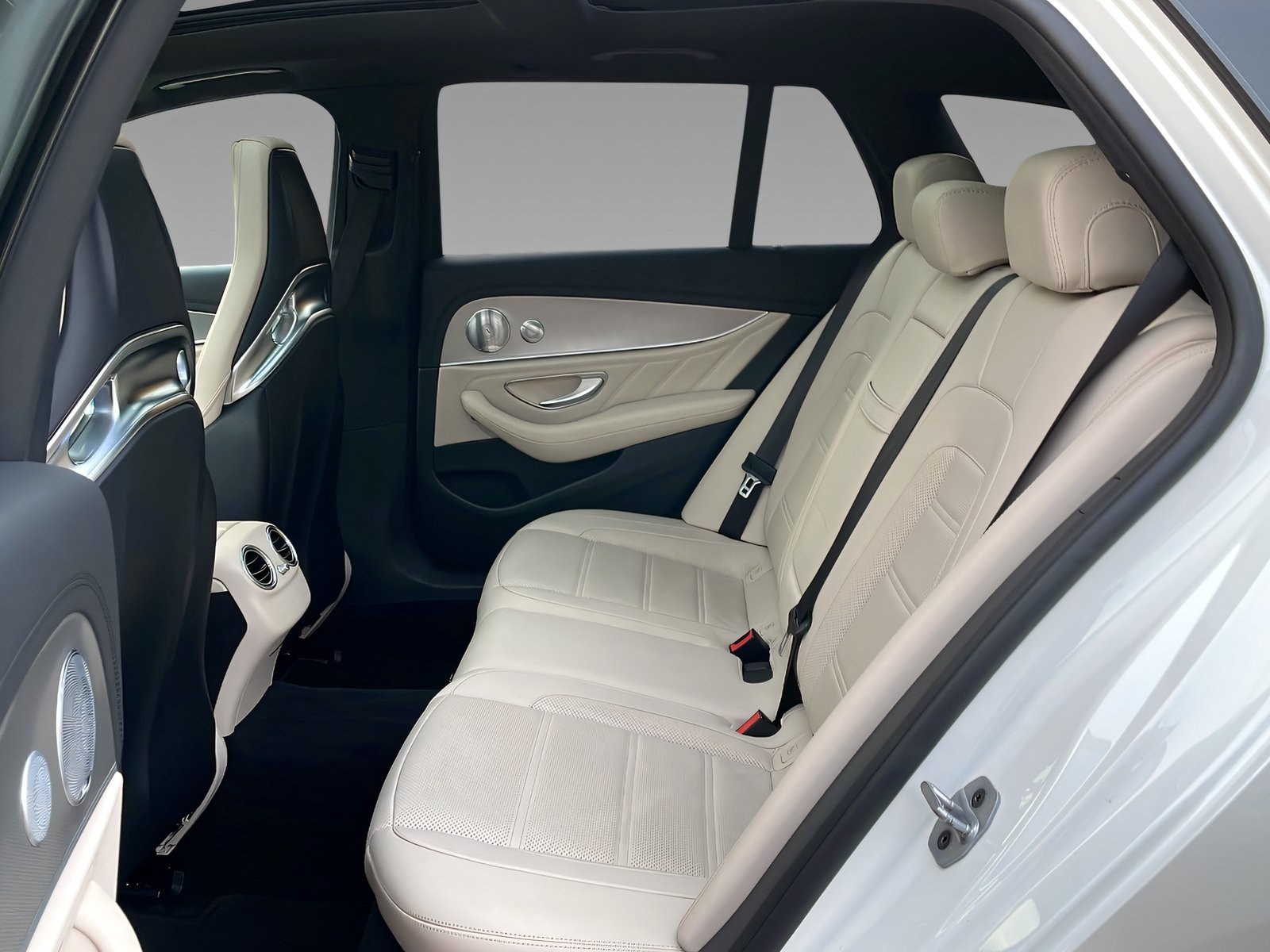 E 63 S AMG T 4M+ DISTR+NIGHT+Burme+TotW+HuD+360° Bild 10