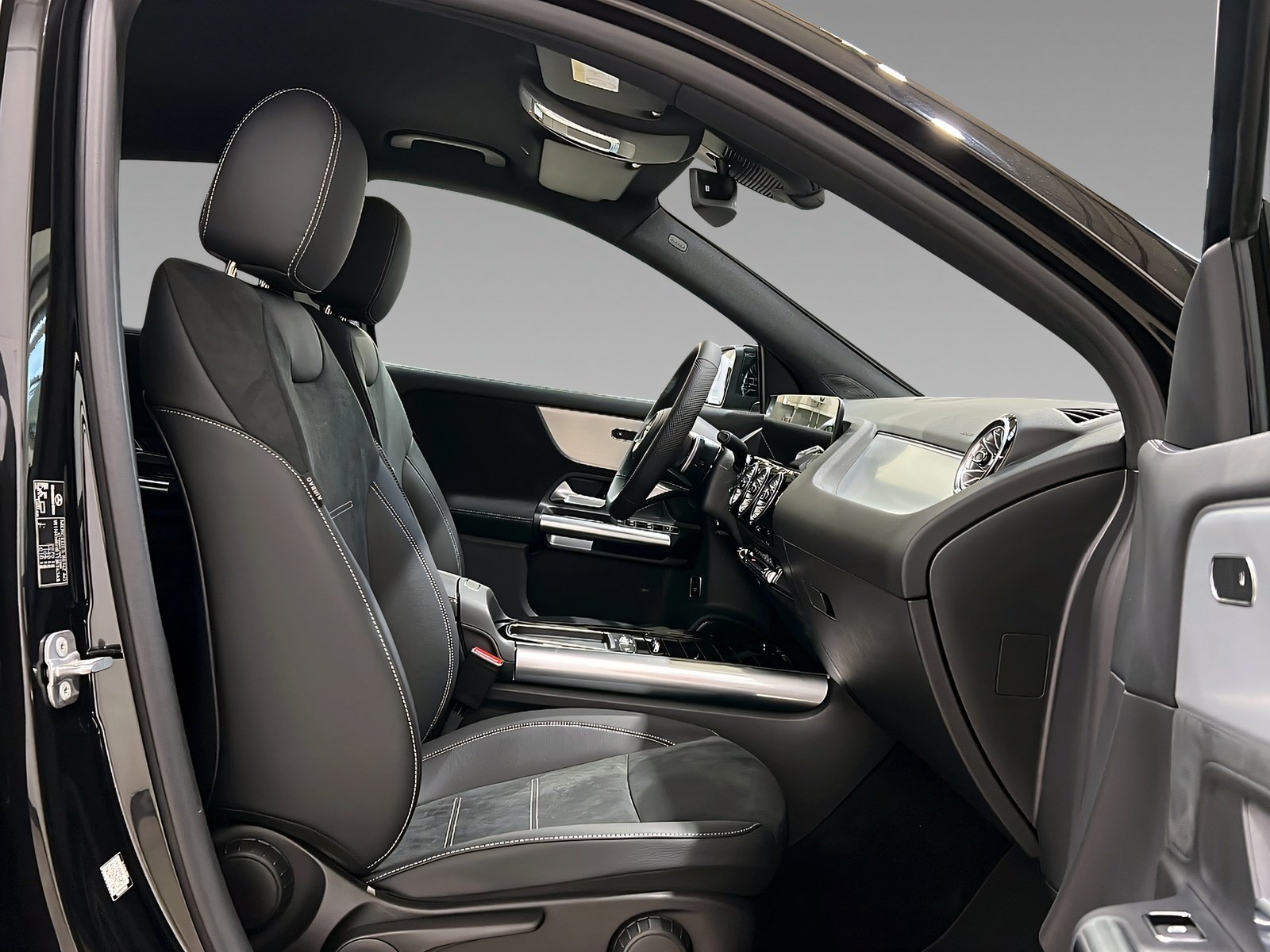 GLA 200 AMG+EDITION+20''+Kamera+TotW+AHK Bild 14