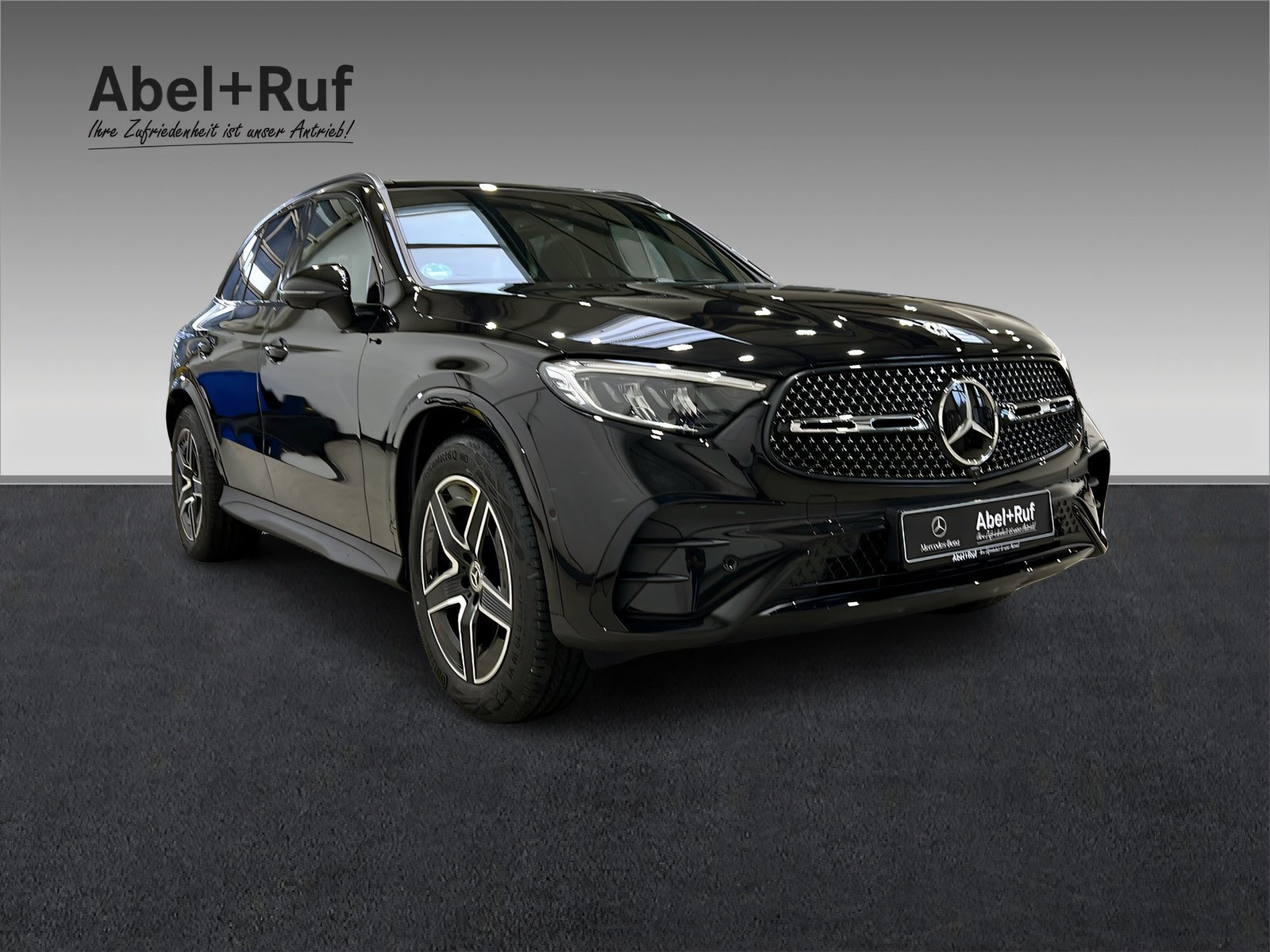 GLC 220 d 4M AMG+DISTR+NIGHT+Memo+Pano+AHK+360° Bild 3