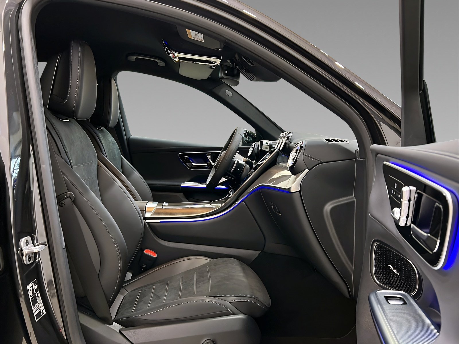 GLC 220d 4MATIC AMG+NIGHT+EASY-PACK+Ambi+AHK+360 Bild 14