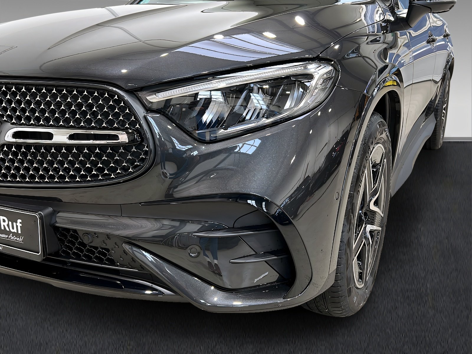 GLC 220d 4MATIC AMG+NIGHT+EASY-PACK+Ambi+AHK+360 Bild 15