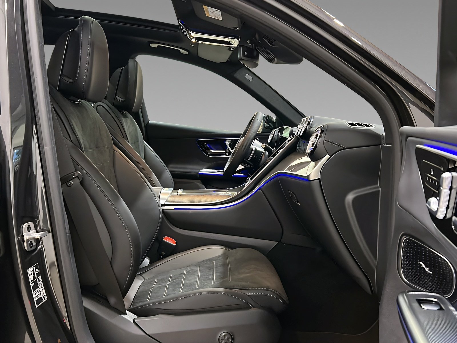 GLC 220 d 4M AMG+DISTR+NIGHT+Memo+Pano+AHK+360° Bild 12