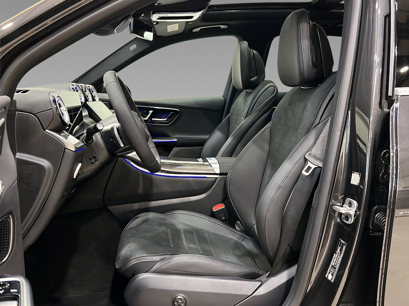 GLC 220 d 4M AMG+LED+DISTRO+Memo+Pano+AHK+360° Bild 8