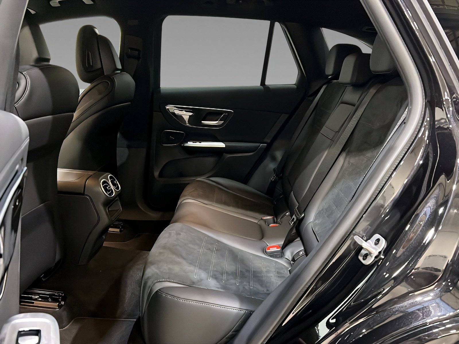 GLC 220 d 4M AMG+LED+NIGHT+Memo+LrHz+AHK+360° Bild 9