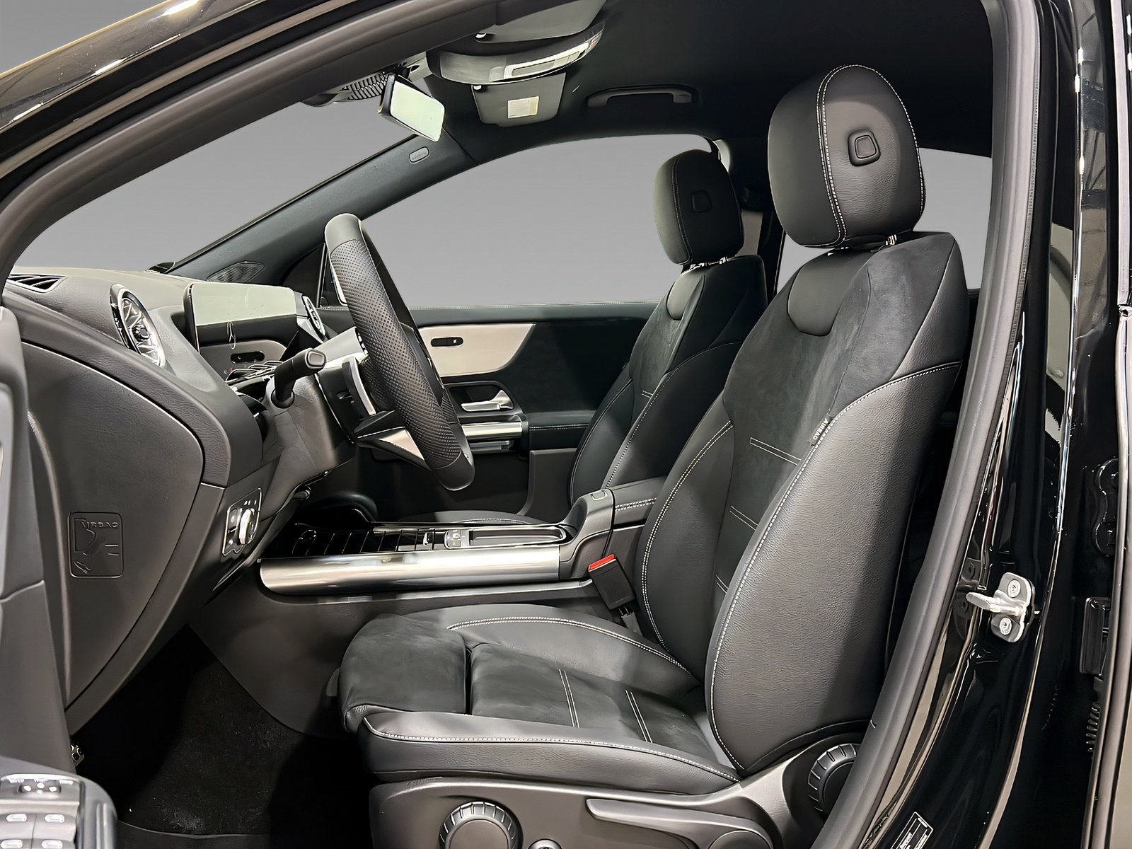 GLA 200 AMG+EDITION+20''+Kamera+TotW+AHK Bild 8