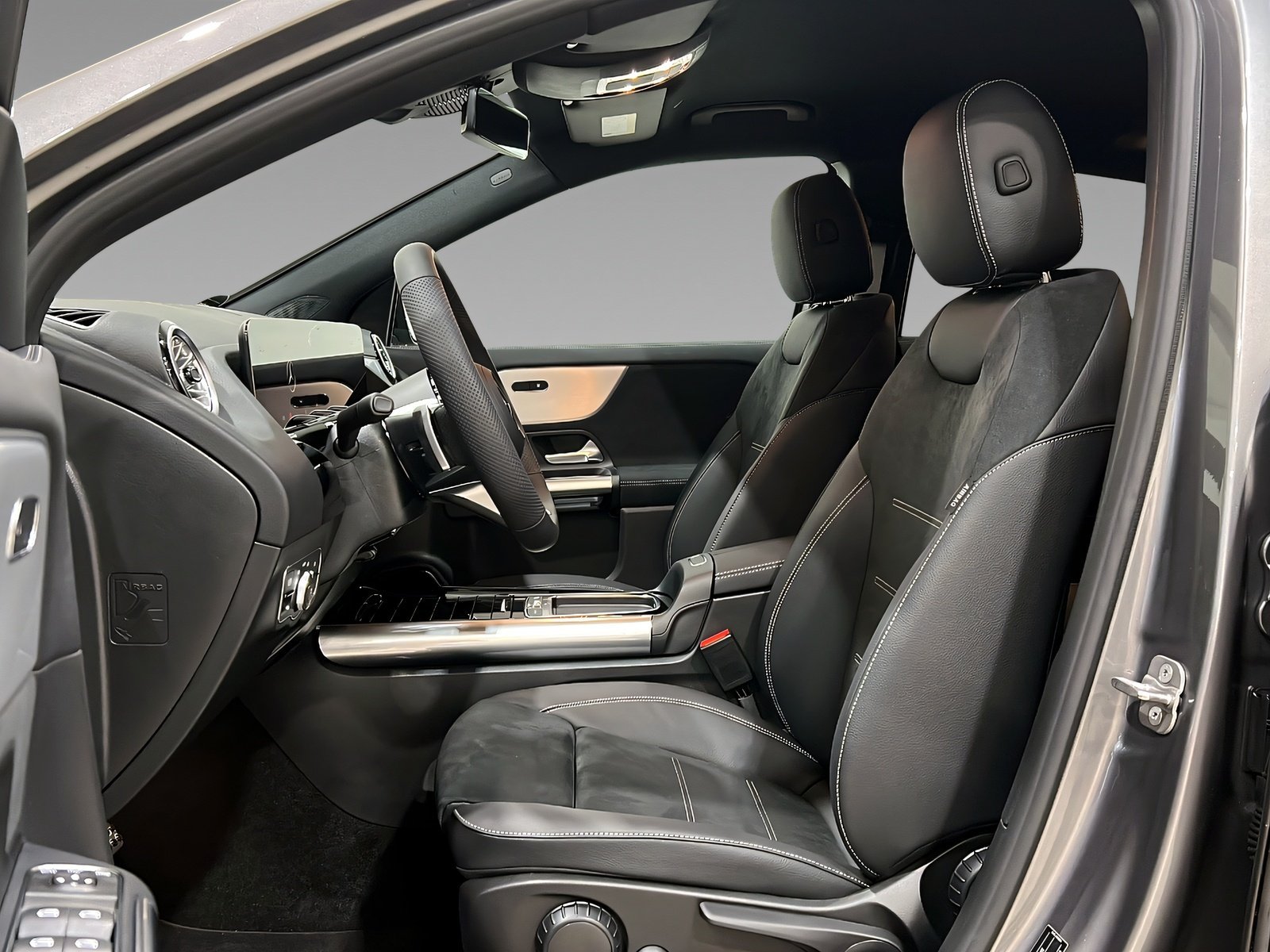 GLA 200 AMG+EDITION+20''+Kamera+TotW+AHK Bild 8