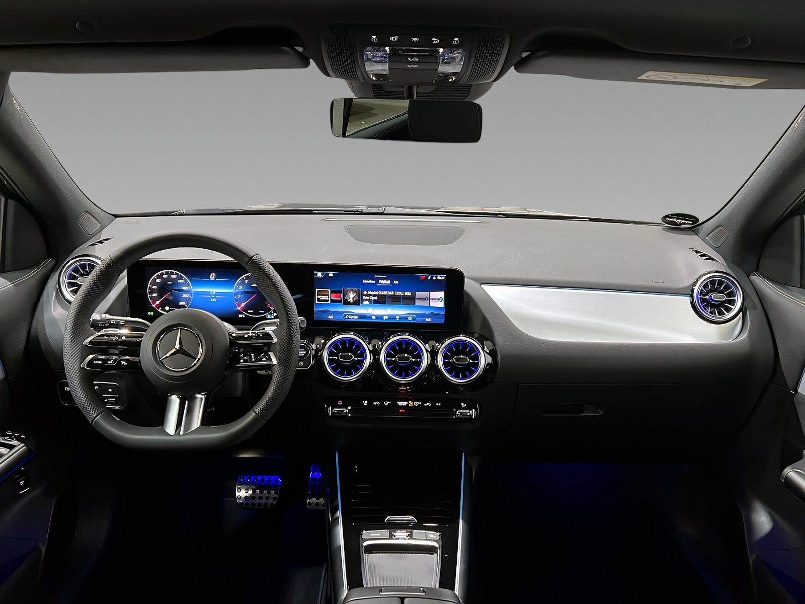 GLA 200 AMG+EDITION+20''+Kamera+TotW+AHK Bild 10