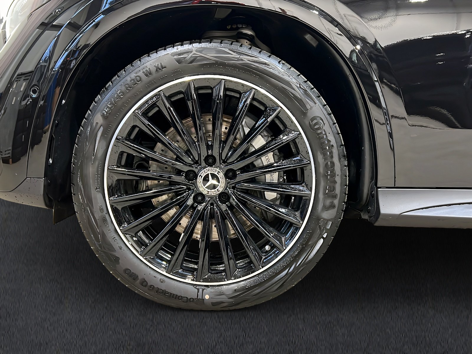 GLC 450 d 4M AMG+LEDER+Burm+Ambi+Pano+AHK+360° Bild 4