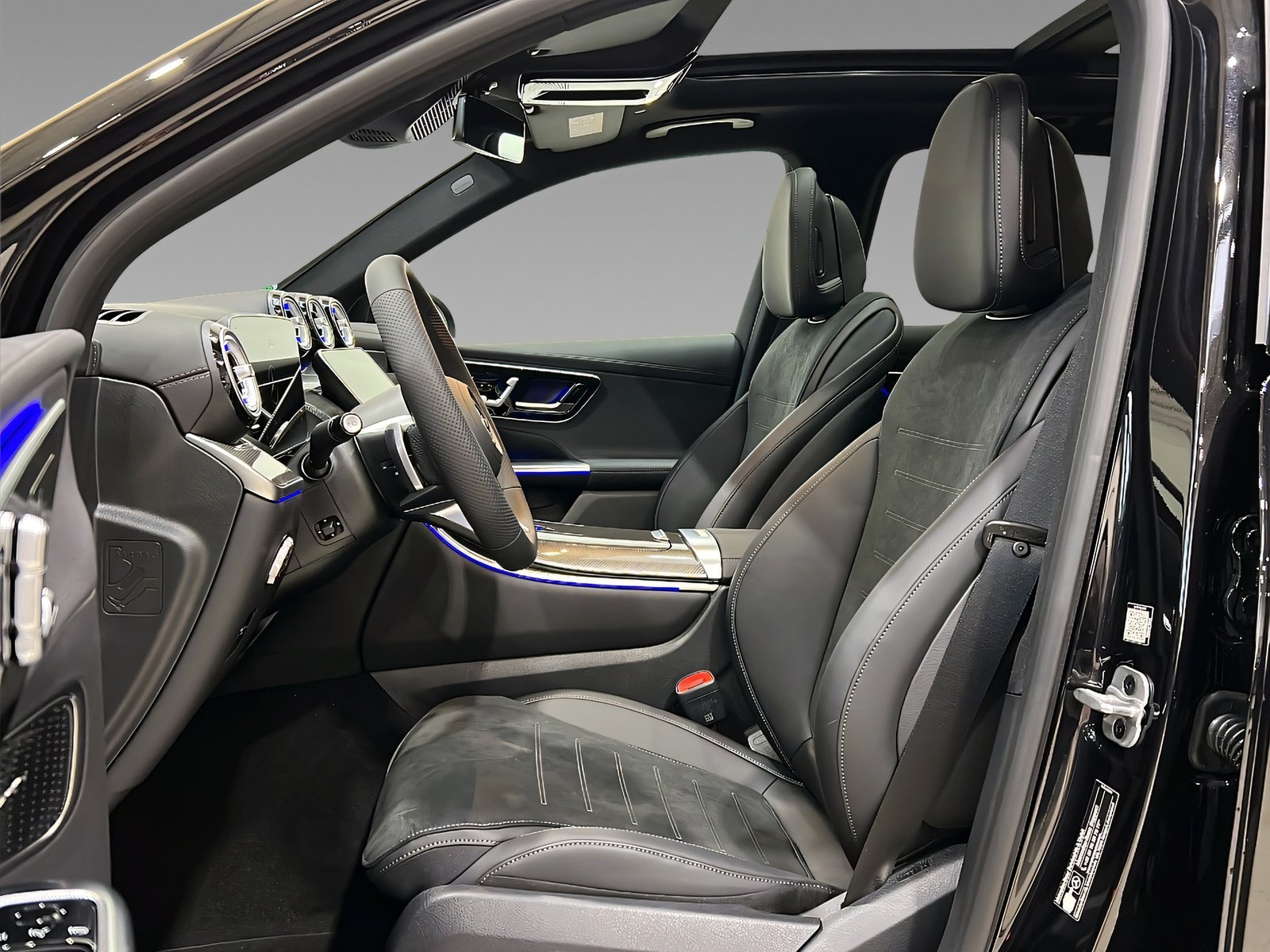 GLC 220 d 4M AMG+DISTRO+NIGHT+Memo+Pano+AHK+360° Bild 8