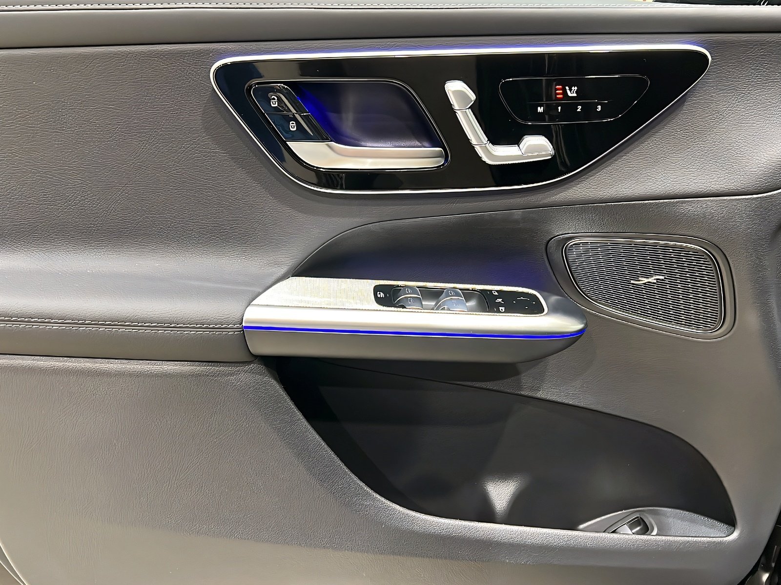 GLC 220 d 4M AMG+DISTRO+NIGHT+Memo+Pano+AHK+360° Bild 13