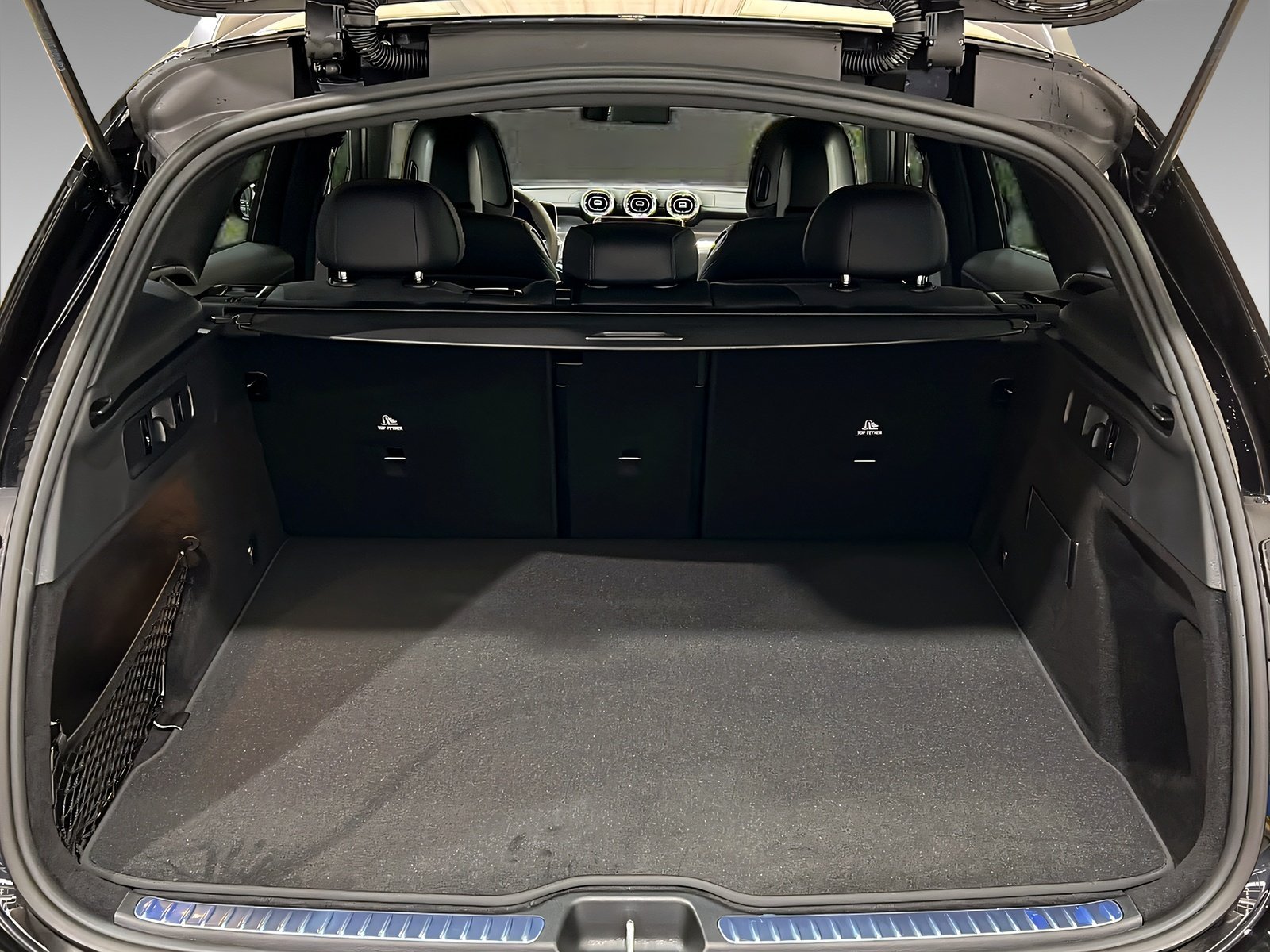 GLC 220d 4MATIC AMG+NIGHT+EASY-PACK+Ambi+AHK+360 Bild 6